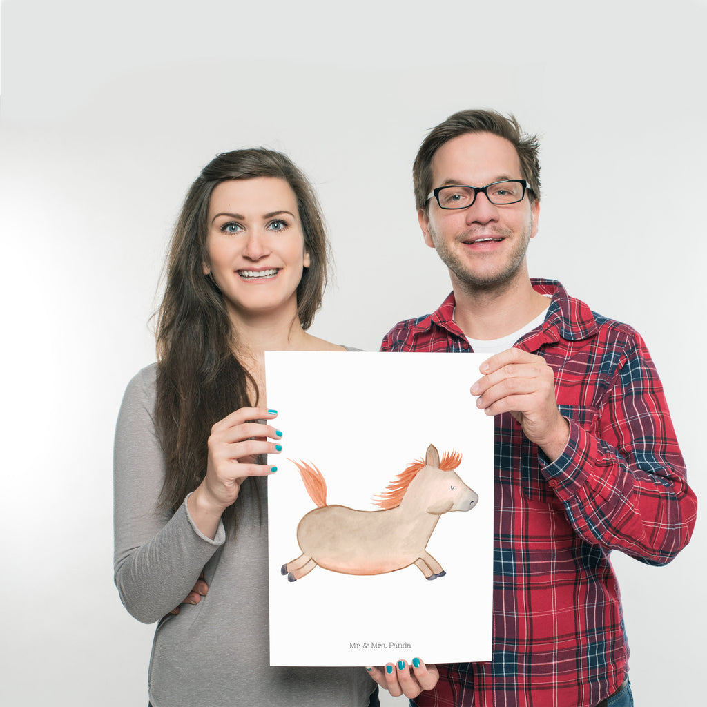 Poster Pferd springt Poster, Wandposter, Bild, Wanddeko, Küchenposter, Kinderposter, Wanddeko Bild, Raumdekoration, Wanddekoration, Handgemaltes Poster, Mr. & Mrs. Panda Poster, Designposter, Kunstdruck, Posterdruck, Bauernhof, Hoftiere, Landwirt, Landwirtin, Pferd, Pony, Pferde, Stall, Pferdestall, ausreiten, reiten, Pferdebesitzer