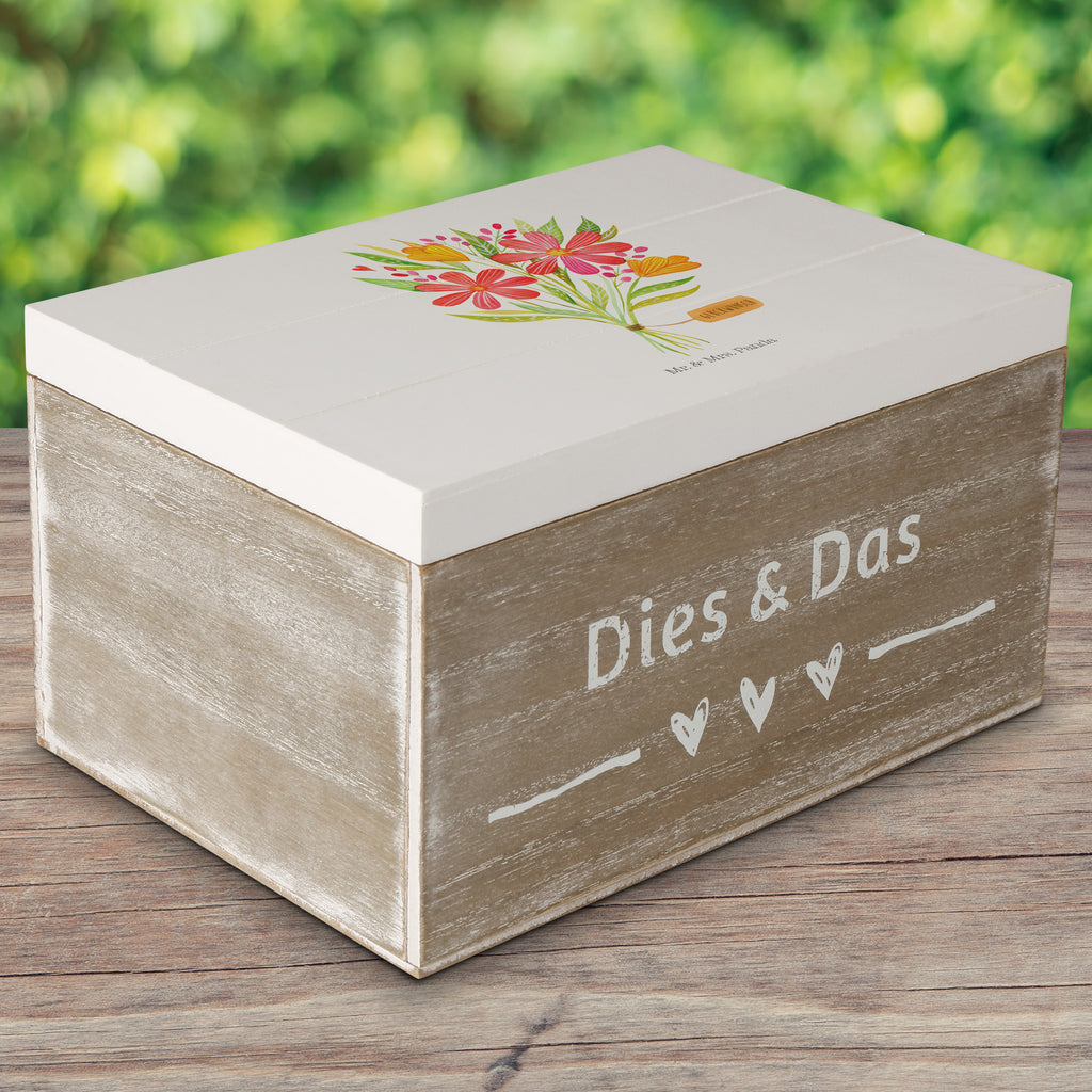 Holzkiste Blumenstrauß Blumenstrauß, Blumen, Danke, Dankeschön, Vielen Dank, Blumenpräsent, Blumengeschenk, Dankesagung, Dankbarkeit, Dankspruch Holzkiste, Kiste, Schatzkiste, Truhe, Schatulle, XXL,  Erinnerungsbox, Erinnerungskiste, Dekokiste, Aufbewahrungsbox  Blumen Deko, Frühlings Deko, Sommer Deko, Dekoration, positive Botschaft, Naturliebhaber, Outdoor, Natur, Abenteuer