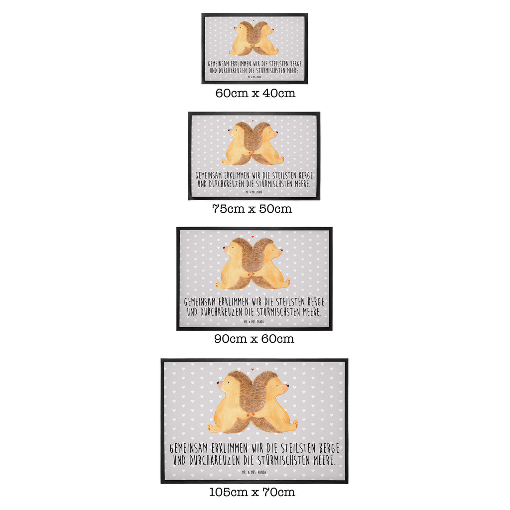 Fußmatte Igel händchenhaltend Igel, Igelliebe, Hand in Hand, Liebesbeweis, große Liebe, Liebesbotschaft, Liebesbeweis, Jahrestag, Verlobung, Hochzeit, Lieblingsmensch, Gemeinsamkeit, Love, Geschenk für zwei, Liebesgeschenk Türvorleger, Schmutzmatte, Fußabtreter, Matte, Schmutzfänger, Fußabstreifer, Schmutzfangmatte, Türmatte, Motivfußmatte,  Haustürmatte, Vorleger  Liebe,  Partner, Freund, Freundin, Ehemann, Ehefrau, Heiraten, Verlobung, Heiratsantrag, Liebesgeschenk, Jahrestag, Hocheitstag