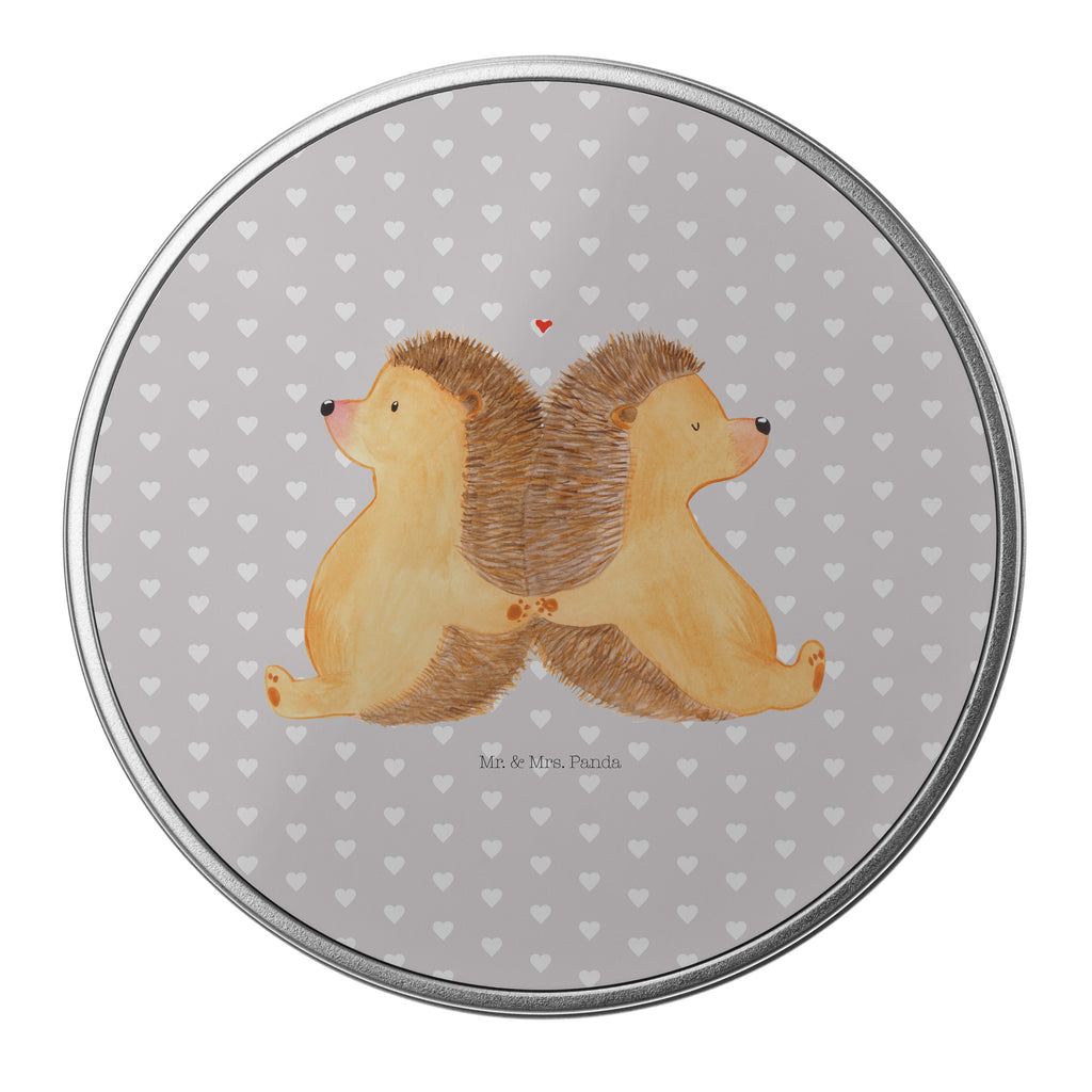 Blechdose rund Igel händchenhaltend Metalldose, Keksdose, Dose, Vorratsdose, Geschenkbox, Liebe, Partner, Freund, Freundin, Ehemann, Ehefrau, Heiraten, Verlobung, Heiratsantrag, Liebesgeschenk, Jahrestag, Hocheitstag, Igel, Igelliebe, Hand in Hand, Liebesbeweis, große Liebe, Liebesbotschaft, Hochzeit, Lieblingsmensch, Gemeinsamkeit, Love, Geschenk für zwei