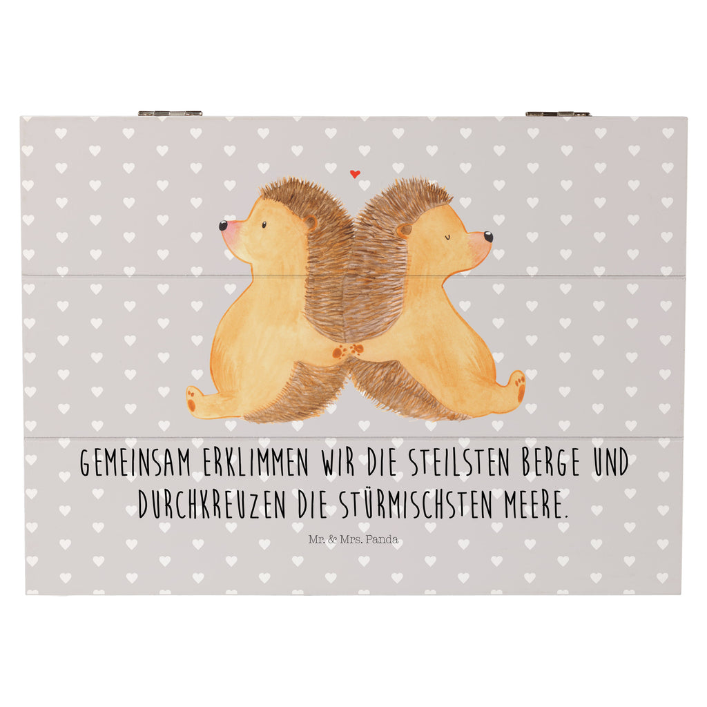 Holzkiste Igel händchenhaltend Holzkiste, Kiste, Schatzkiste, Truhe, Schatulle, XXL, Erinnerungsbox, Erinnerungskiste, Dekokiste, Aufbewahrungsbox, Liebe, Partner, Freund, Freundin, Ehemann, Ehefrau, Heiraten, Verlobung, Heiratsantrag, Liebesgeschenk, Jahrestag, Hocheitstag, Igel, Igelliebe, Hand in Hand, Liebesbeweis, große Liebe, Liebesbotschaft, Hochzeit, Lieblingsmensch, Gemeinsamkeit, Love, Geschenk für zwei