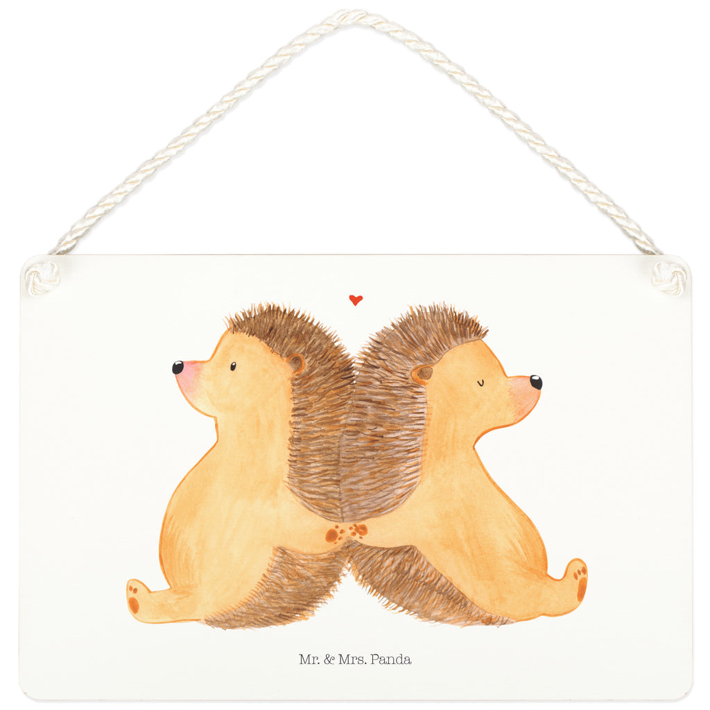 Deko Schild Igel händchenhaltend Dekoschild, Deko Schild, Schild, Tür Schild, Türschild, Holzschild, Wandschild, Wanddeko, Liebe, Partner, Freund, Freundin, Ehemann, Ehefrau, Heiraten, Verlobung, Heiratsantrag, Liebesgeschenk, Jahrestag, Hocheitstag, Igel, Igelliebe, Hand in Hand, Liebesbeweis, große Liebe, Liebesbotschaft, Hochzeit, Lieblingsmensch, Gemeinsamkeit, Love, Geschenk für zwei