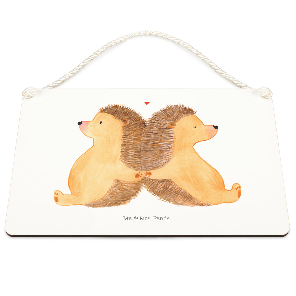 Deko Schild Igel händchenhaltend Dekoschild, Deko Schild, Schild, Tür Schild, Türschild, Holzschild, Wandschild, Wanddeko, Liebe, Partner, Freund, Freundin, Ehemann, Ehefrau, Heiraten, Verlobung, Heiratsantrag, Liebesgeschenk, Jahrestag, Hocheitstag, Igel, Igelliebe, Hand in Hand, Liebesbeweis, große Liebe, Liebesbotschaft, Hochzeit, Lieblingsmensch, Gemeinsamkeit, Love, Geschenk für zwei