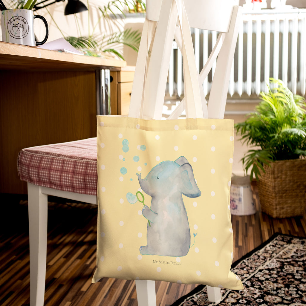 Einkaufstasche Elefant Seifenblasen Tragetasche, Tasche, Beutel, Stofftasche, Baumwolltasche, Umhängetasche, Shopper, Tiermotive, Gute Laune, lustige Sprüche, Tiere, Elefant, Elefanten, Dickhäter, Rüsseltier, Seifenblasen, Liebe, Heimat, Gefühl. Daheim, Liebesbeweis, Liebesspruch