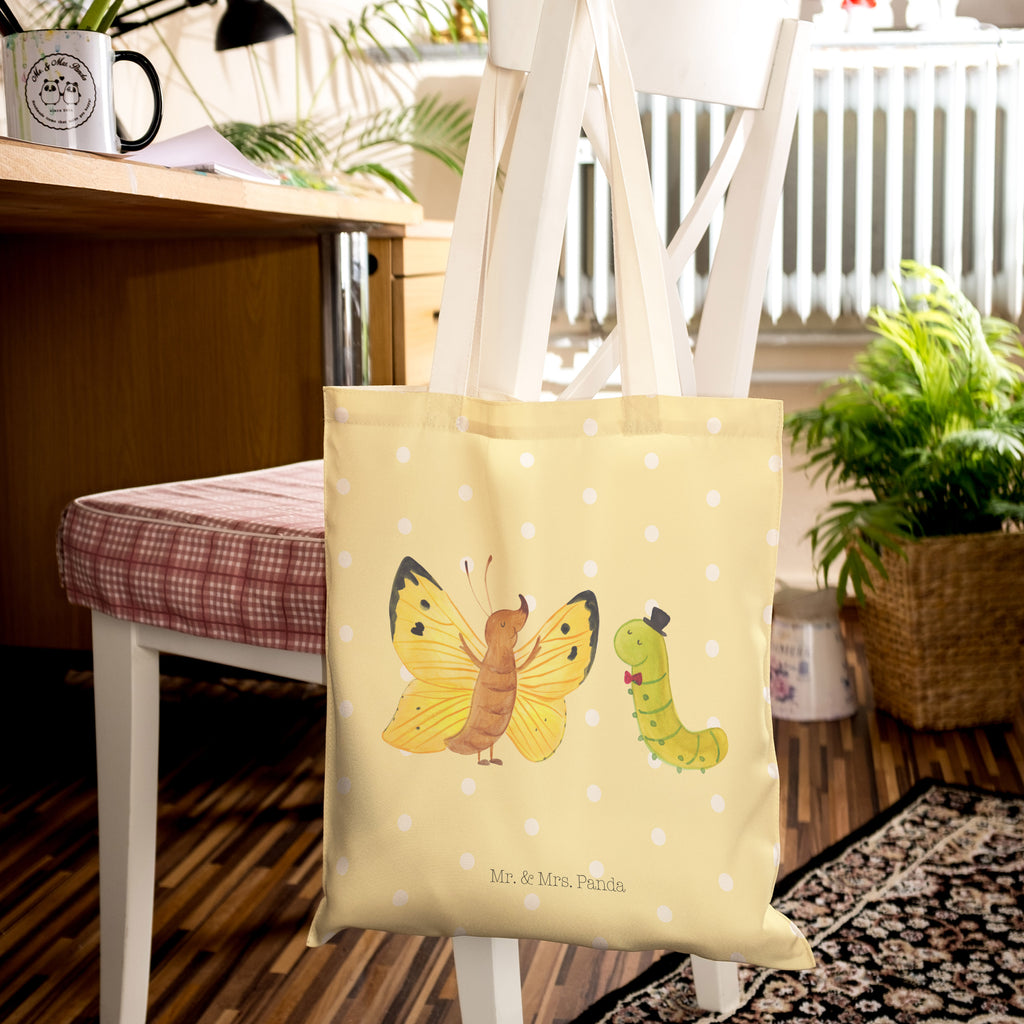 Einkaufstasche Raupe & Schmetterling Tragetasche, Tasche, Beutel, Stofftasche, Baumwolltasche, Umhängetasche, Shopper, Tiermotive, Gute Laune, lustige Sprüche, Tiere, Raupe, Schmetterling, Zitronenfalter, Entwicklung, Erwachsen werden, Kokon, Hut, Hütchen, Schönheit, Aufwachsen