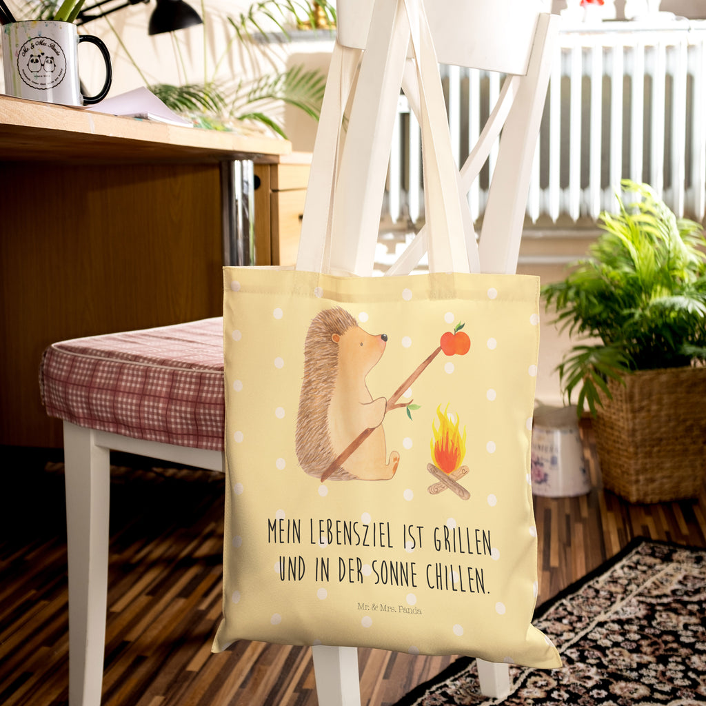 Einkaufstasche Igel grillt Tragetasche, Tasche, Beutel, Stofftasche, Baumwolltasche, Umhängetasche, Shopper, Tiermotive, Gute Laune, lustige Sprüche, Tiere, Igel, Grillen, Ziele, Motivation, arbeitslos, Sinn des Lebens, Spruch