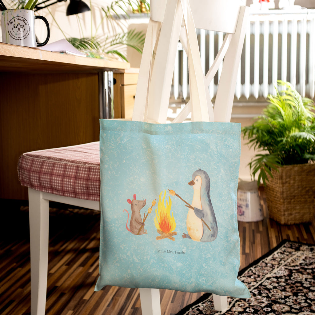 Einkaufstasche Pinguin Lagerfeuer Tragetasche, Tasche, Beutel, Stofftasche, Baumwolltasche, Umhängetasche, Shopper, Pinguin, Maus, Pinguine, Lagerfeuer, Leben, Arbeit, Job, Motivation, Büro, Büroalltag, Lebensspruch, Lebensmotivation, Neustart, Liebe, grillen, Feuer, Marshmallows