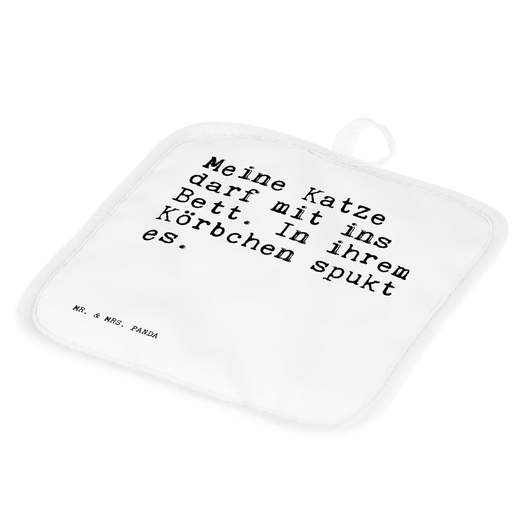 2er Set Topflappen  Sprüche und Zitate Meine Katze darf mit ins Bett. In ihrem Körbchen spukt es. Topflappen, Topfuntersetzer, Ofenhandschuh, Topflappen Set, Topflappen lustig, Topflappen mit Spruch, Spruch, Sprüche, lustig, Weisheiten, Zitate, Spruch Sprüche Weisheiten Zitate Lustig Weisheit Worte