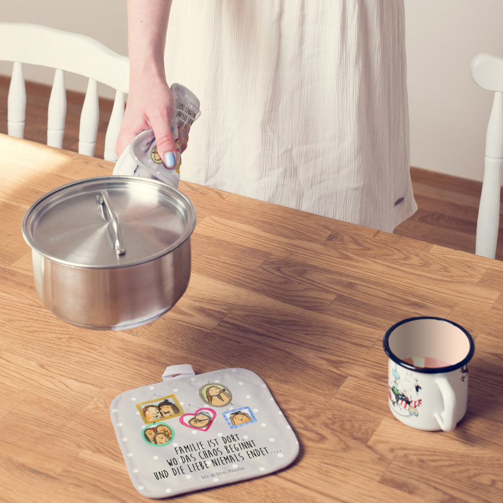 2er Set Topflappen  Igel Familie Topflappen, Topfuntersetzer, Ofenhandschuh, Topflappen Set, Topflappen lustig, Topflappen mit Spruch, Familie, Vatertag, Muttertag, Bruder, Schwester, Mama, Papa, Oma, Opa, Liebe, Igel, Bilder, Zusammenhalt, Glück