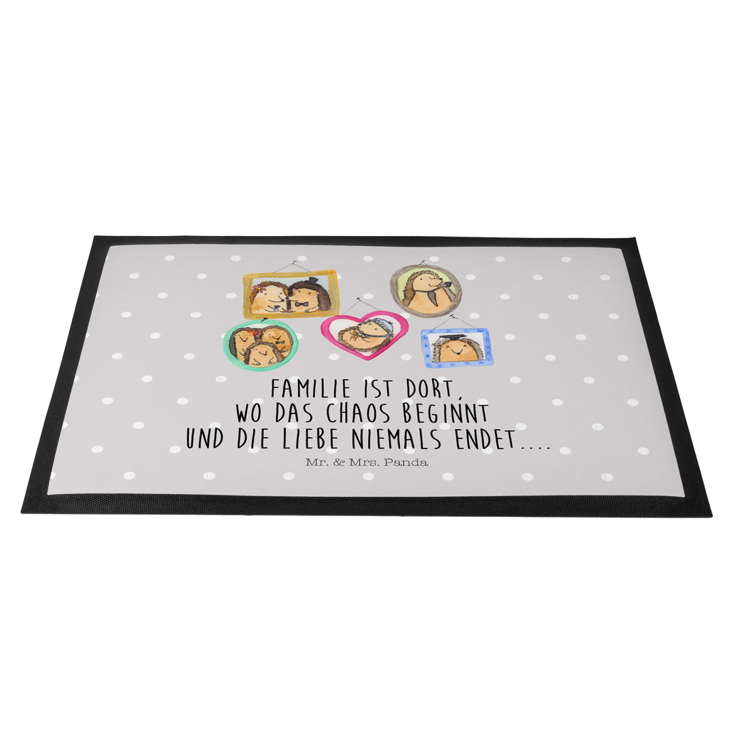 Fußmatte Igel Familie Familie, Liebe, Igel, Bilder, Zusammenhalt, Glück, Bruder, Schwester, Mama, Papa Türvorleger, Schmutzmatte, Fußabtreter, Matte, Schmutzfänger, Fußabstreifer, Schmutzfangmatte, Türmatte, Motivfußmatte,  Haustürmatte, Vorleger  Familie, Vatertag, Muttertag, Bruder, Schwester, Mama, Papa, Oma, Opa