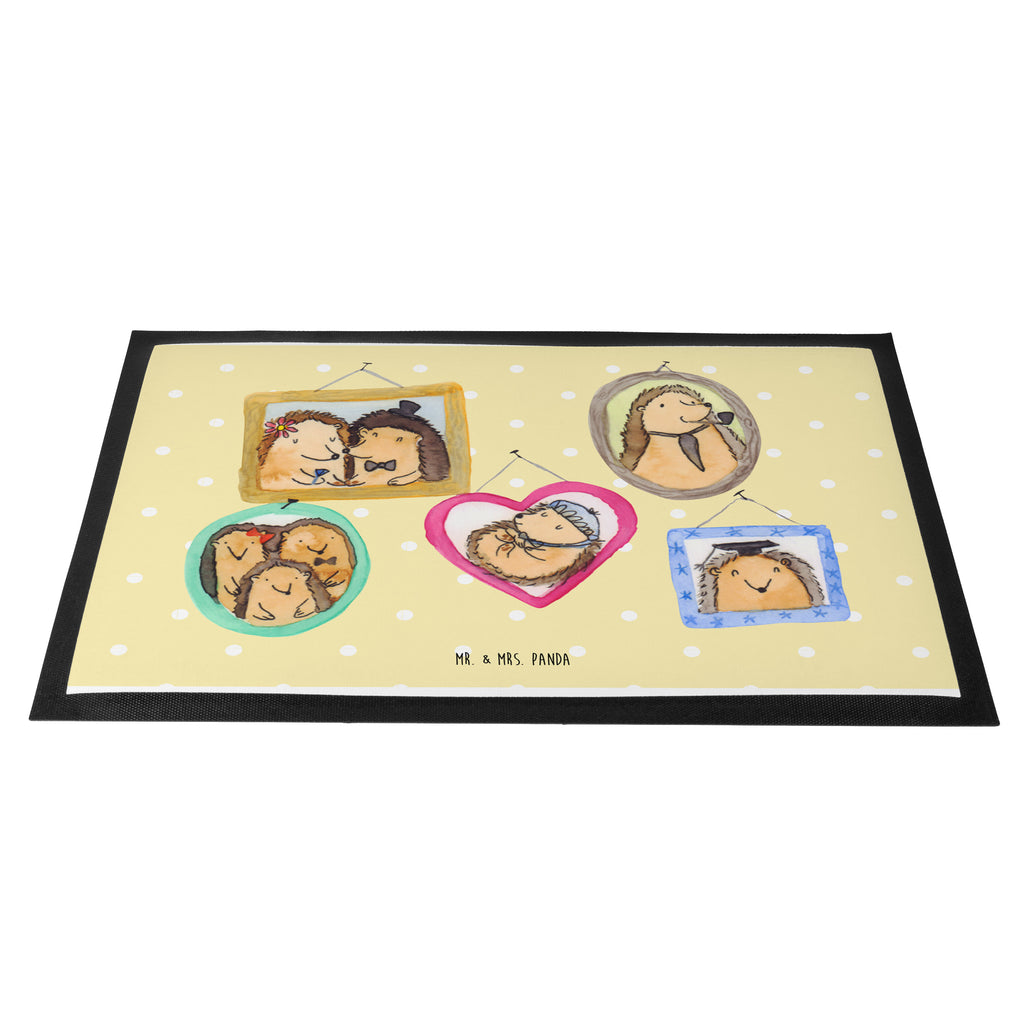 Fußmatte Igel Familie Familie, Liebe, Igel, Bilder, Zusammenhalt, Glück, Bruder, Schwester, Mama, Papa Türvorleger, Schmutzmatte, Fußabtreter, Matte, Schmutzfänger, Fußabstreifer, Schmutzfangmatte, Türmatte, Motivfußmatte,  Haustürmatte, Vorleger  Familie, Vatertag, Muttertag, Bruder, Schwester, Mama, Papa, Oma, Opa