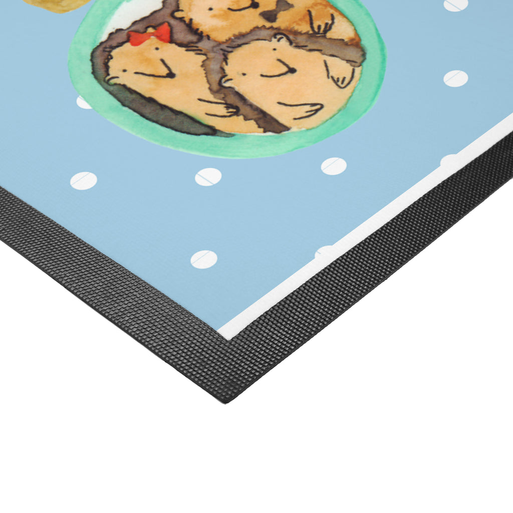 Fußmatte Igel Familie Familie, Liebe, Igel, Bilder, Zusammenhalt, Glück, Bruder, Schwester, Mama, Papa Türvorleger, Schmutzmatte, Fußabtreter, Matte, Schmutzfänger, Fußabstreifer, Schmutzfangmatte, Türmatte, Motivfußmatte,  Haustürmatte, Vorleger  Familie, Vatertag, Muttertag, Bruder, Schwester, Mama, Papa, Oma, Opa