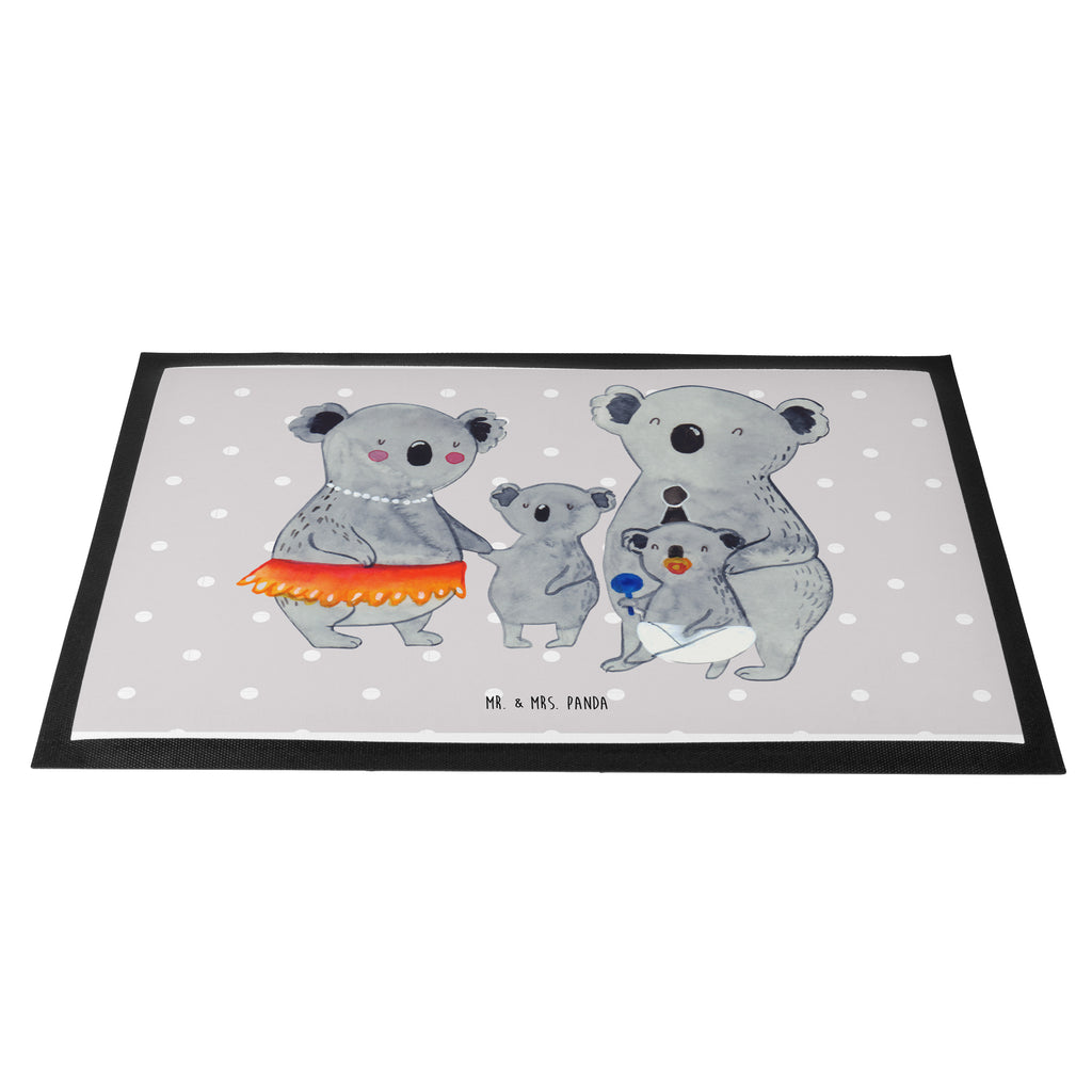 Fußmatte Koala Familie Koala, Koalas, Familie, Family, Mama, Papa, Kinder, Geschwister, Familienleben Türvorleger, Schmutzmatte, Fußabtreter, Matte, Schmutzfänger, Fußabstreifer, Schmutzfangmatte, Türmatte, Motivfußmatte,  Haustürmatte, Vorleger  Familie, Vatertag, Muttertag, Bruder, Schwester, Mama, Papa, Oma, Opa