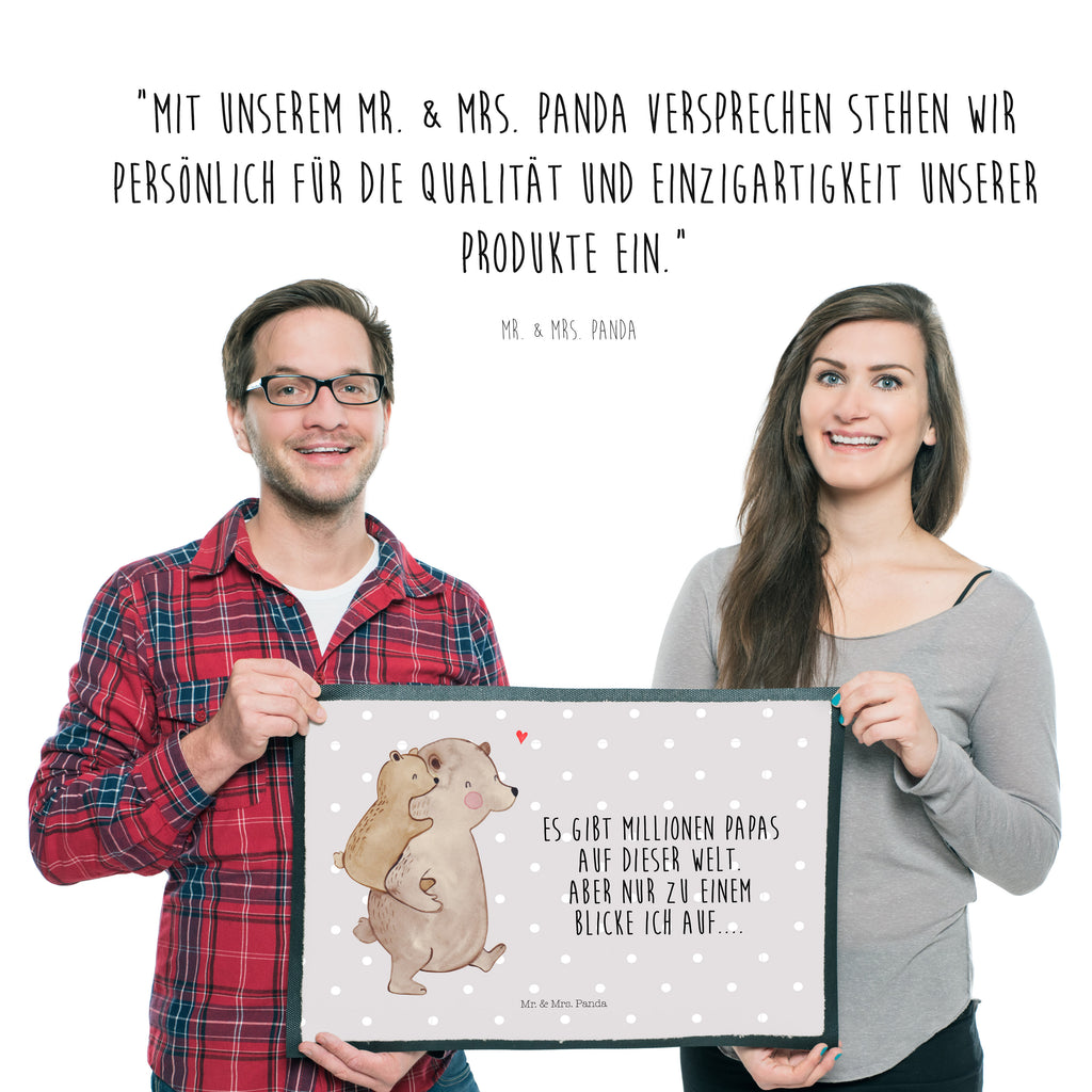 Fußmatte Papa Bär Geschenk, Vatertag, Papa, Vater, Papi, Vati, Onkel, Geburtstag Türvorleger, Schmutzmatte, Fußabtreter, Matte, Schmutzfänger, Fußabstreifer, Schmutzfangmatte, Türmatte, Motivfußmatte,  Haustürmatte, Vorleger  Familie, Vatertag, Muttertag, Bruder, Schwester, Mama, Papa, Oma, Opa