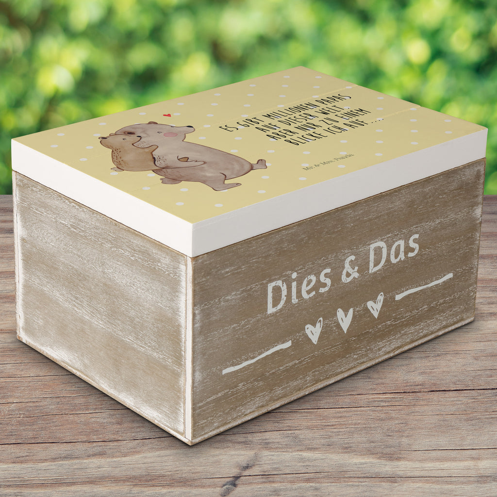 Holzkiste Papa Bär Holzkiste, Kiste, Schatzkiste, Truhe, Schatulle, XXL, Erinnerungsbox, Erinnerungskiste, Dekokiste, Aufbewahrungsbox, Familie, Vatertag, Muttertag, Bruder, Schwester, Mama, Papa, Oma, Opa, Geschenk, Vater, Papi, Vati, Onkel, Geburtstag