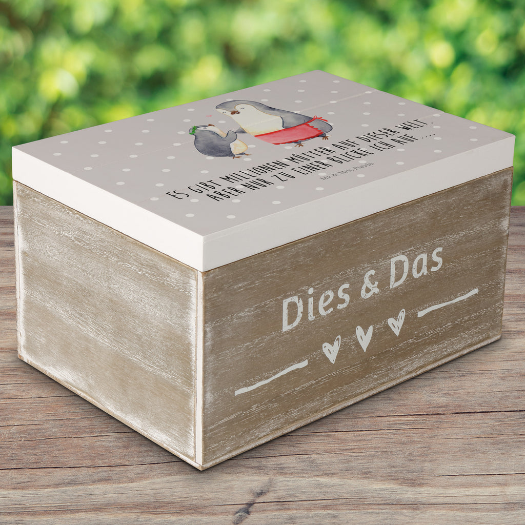 Holzkiste Pinguin mit Kind Holzkiste, Kiste, Schatzkiste, Truhe, Schatulle, XXL, Erinnerungsbox, Erinnerungskiste, Dekokiste, Aufbewahrungsbox, Familie, Vatertag, Muttertag, Bruder, Schwester, Mama, Papa, Oma, Opa, Geschenk, Mami, Mutti, Mutter, Geburststag