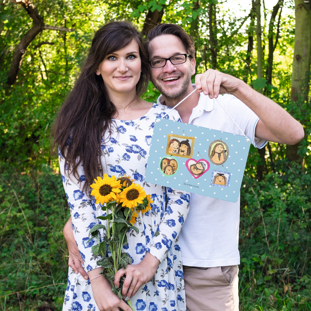 Deko Schild Igel Familie Dekoschild, Deko Schild, Schild, Tür Schild, Türschild, Holzschild, Wandschild, Wanddeko, Familie, Vatertag, Muttertag, Bruder, Schwester, Mama, Papa, Oma, Opa, Liebe, Igel, Bilder, Zusammenhalt, Glück
