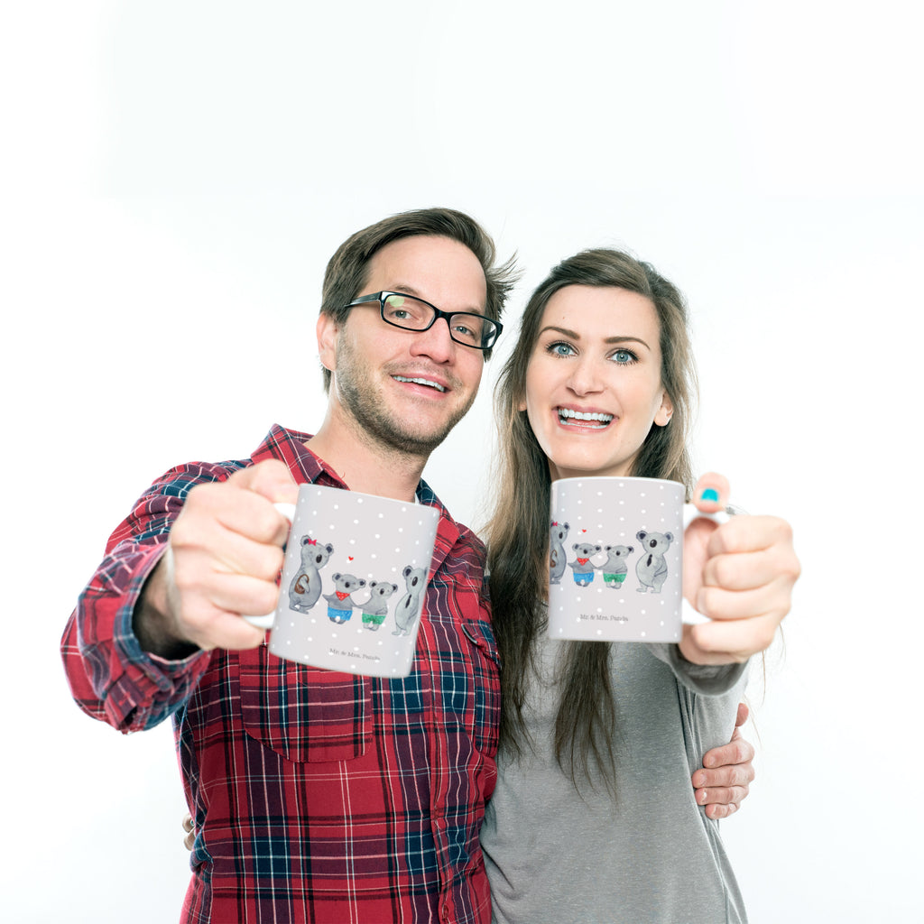 Tasse Koala Familie zwei Koala, Koalabär, Familie, beste Familie, Familienzeit, Familienleben, Koalafamilie, Lieblingsfamilie Becher, Kaffeetasse, Kaffeebecher, Tee, Frühstück, Büro  Familie, Vatertag, Muttertag, Bruder, Schwester, Mama, Papa, Oma, Opa