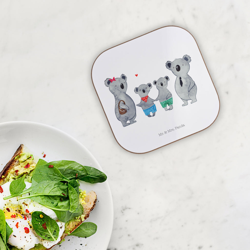 Quadratische Untersetzer Koala Familie zwei Bierdeckel, Glasuntersetzer, Untersetzer Gläser, Getränkeuntersetzer, Familie, Vatertag, Muttertag, Bruder, Schwester, Mama, Papa, Oma, Opa, Koala, Koalabär, beste Familie, Familienzeit, Familienleben, Koalafamilie, Lieblingsfamilie