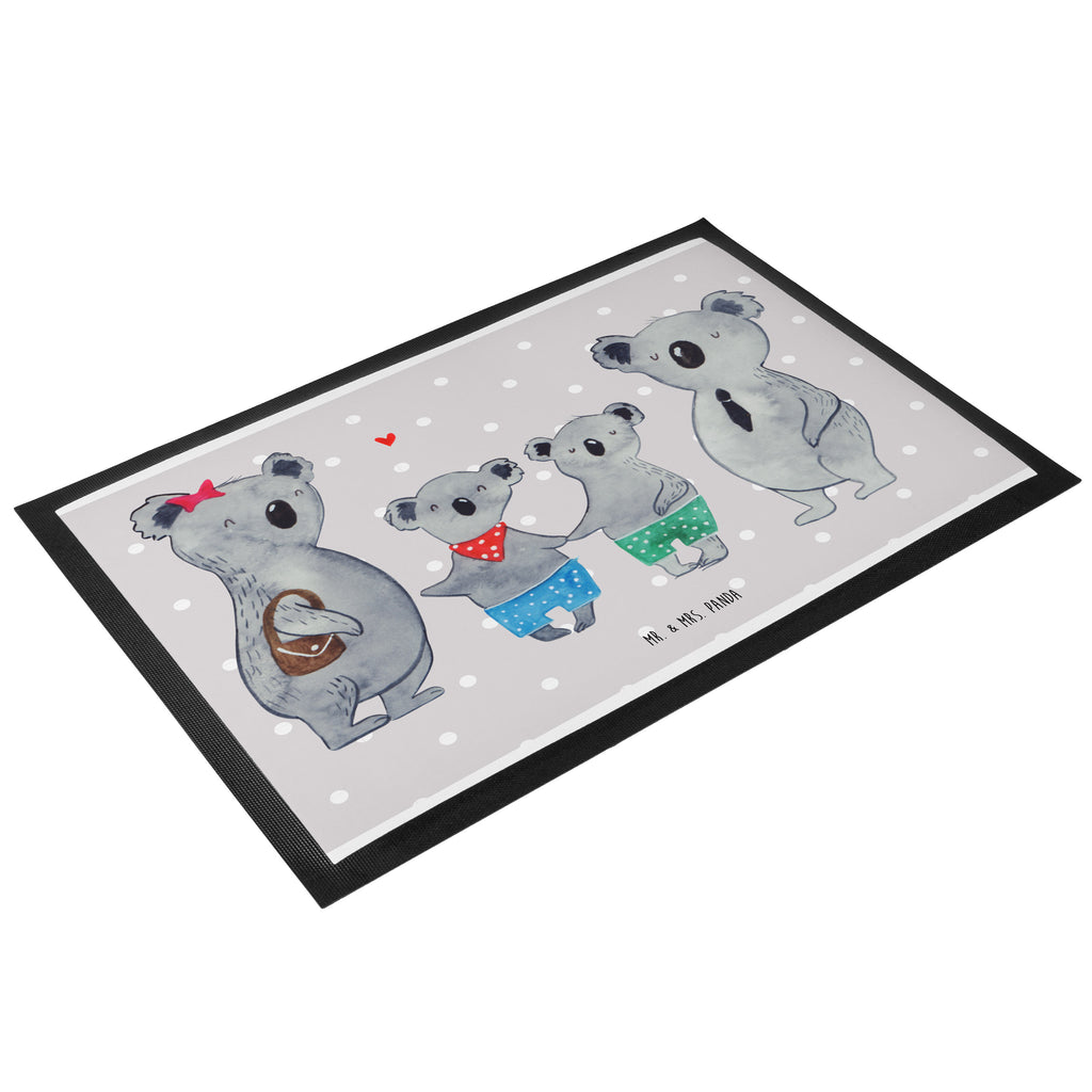 Fußmatte Koala Familie zwei Koala, Koalabär, Familie, beste Familie, Familienzeit, Familienleben, Koalafamilie, Lieblingsfamilie Türvorleger, Schmutzmatte, Fußabtreter, Matte, Schmutzfänger, Fußabstreifer, Schmutzfangmatte, Türmatte, Motivfußmatte,  Haustürmatte, Vorleger  Familie, Vatertag, Muttertag, Bruder, Schwester, Mama, Papa, Oma, Opa