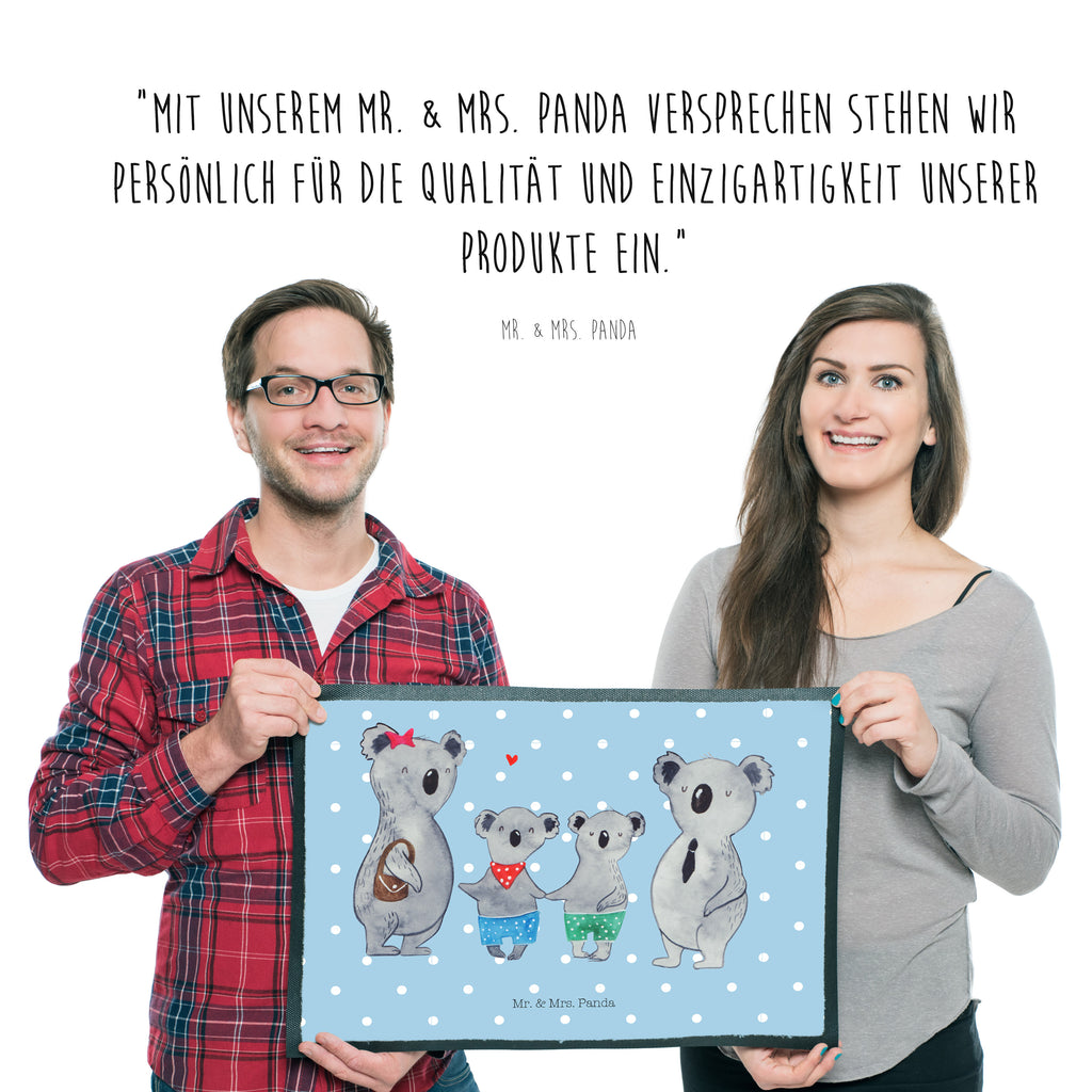 Fußmatte Koala Familie zwei Koala, Koalabär, Familie, beste Familie, Familienzeit, Familienleben, Koalafamilie, Lieblingsfamilie Türvorleger, Schmutzmatte, Fußabtreter, Matte, Schmutzfänger, Fußabstreifer, Schmutzfangmatte, Türmatte, Motivfußmatte,  Haustürmatte, Vorleger  Familie, Vatertag, Muttertag, Bruder, Schwester, Mama, Papa, Oma, Opa