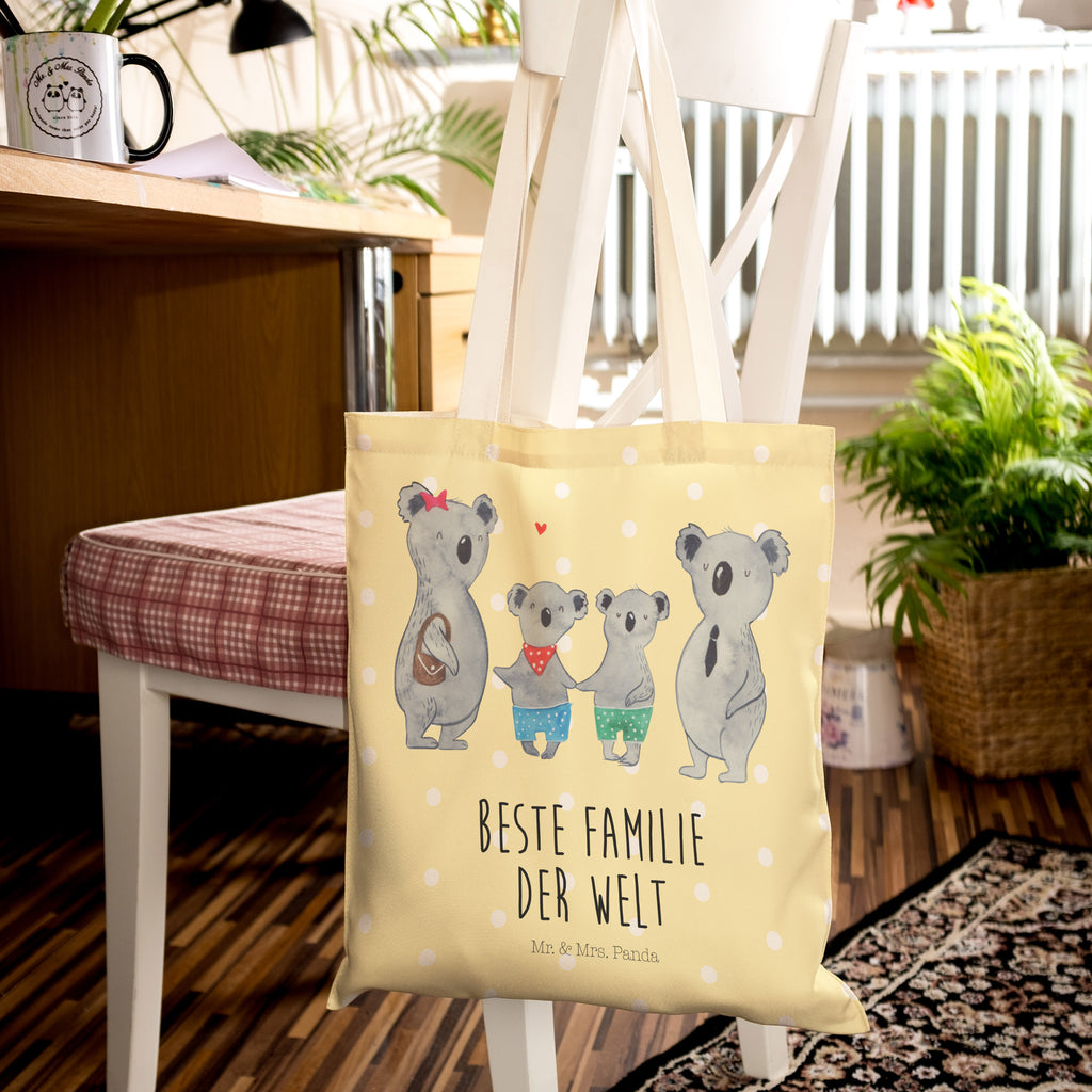 Einkaufstasche Koala Familie zwei Tragetasche, Tasche, Beutel, Stofftasche, Baumwolltasche, Umhängetasche, Shopper, Familie, Vatertag, Muttertag, Bruder, Schwester, Mama, Papa, Oma, Opa, Koala, Koalabär, beste Familie, Familienzeit, Familienleben, Koalafamilie, Lieblingsfamilie