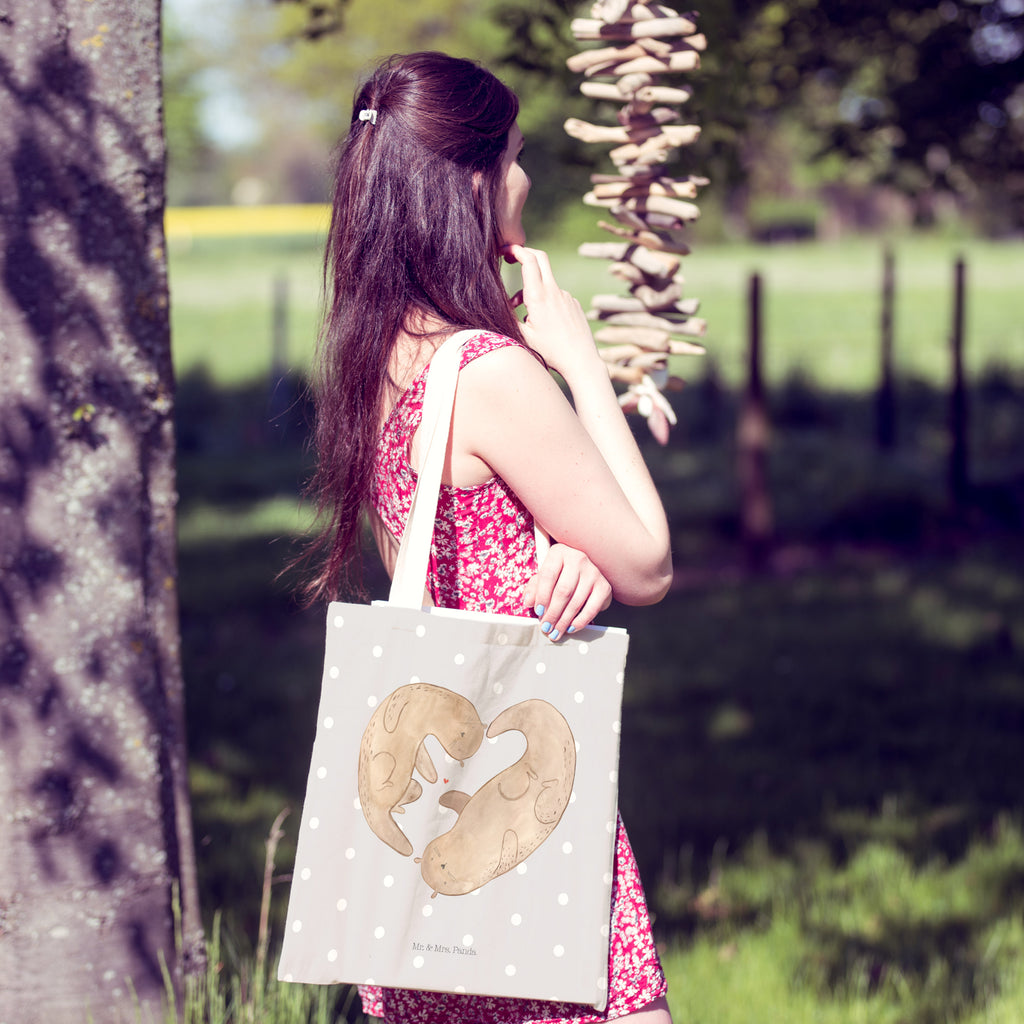 Einkaufstasche Otter Herz Tragetasche, Tasche, Beutel, Stofftasche, Baumwolltasche, Umhängetasche, Shopper, Otter, Fischotter, Seeotter, Liebe, Herz, Liebesbeweis, Liebesgeschenk, Bessere Hälfte, Love you, Jahrestag, Hochzeitstag, Verlobung, gemeinsames Leben