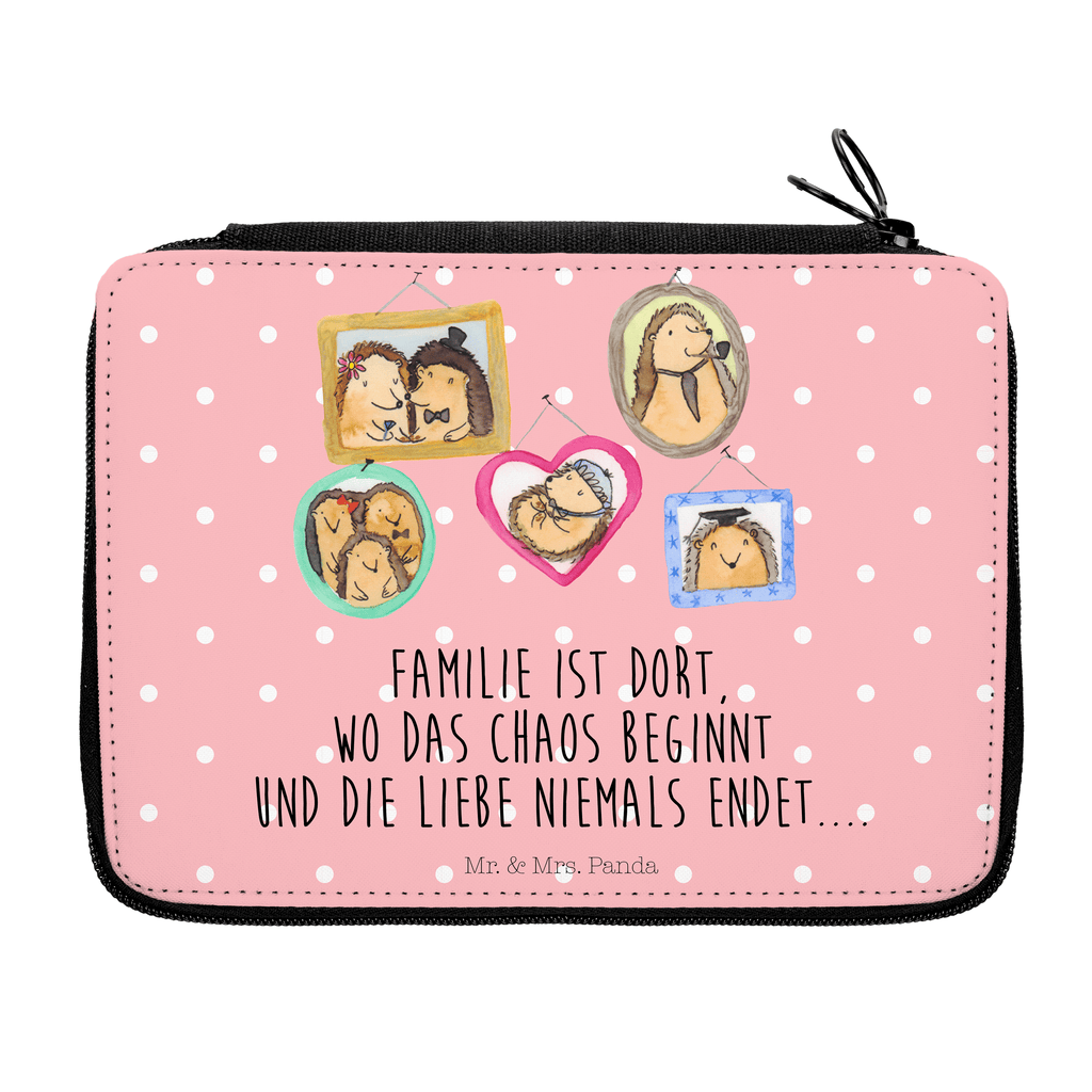 Federmappe Igel Familie Federmappe, Stiftetasche, Stifte Etui, Schule, Einschulung, Geschenk, Kind, Schüler, Schülerin, Stifterolle, Federmäppchen, Motiv, Grundschule, Federmäppchen bedruckt, Büro Stifte Etui, Bestückte Federmappe, Kinder Federmappe, Federmappe Einschulung, Familie, Vatertag, Muttertag, Bruder, Schwester, Mama, Papa, Oma, Opa, Liebe, Igel, Bilder, Zusammenhalt, Glück