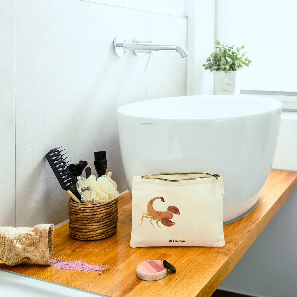 Schminktasche Sternzeichen Skorpion Classic Schminktasche, Kosmetiktasche, Kosmetikbeutel, Stiftemäppchen, Etui, Federmappe, Makeup, XXL, Schminketui, Kosmetiketui, Schlamperetui, Tierkreiszeichen, Sternzeichen, Horoskop, Astrologie, Aszendent, Skorpione, Skorpion Geschenk, Skorpion Sternzeichen, Geschenk Oktober, Geschenk November, Geburtstag Oktober, Geburtstag November