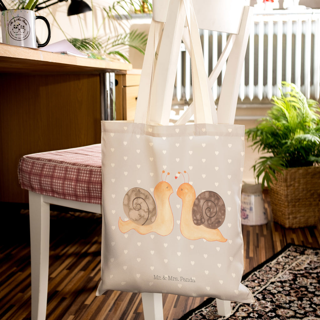 Einkaufstasche Schnecken Liebe Tragetasche, Tasche, Beutel, Stofftasche, Baumwolltasche, Umhängetasche, Shopper, Liebe, Partner, Freund, Freundin, Ehemann, Ehefrau, Heiraten, Verlobung, Heiratsantrag, Liebesgeschenk, Jahrestag, Hocheitstag