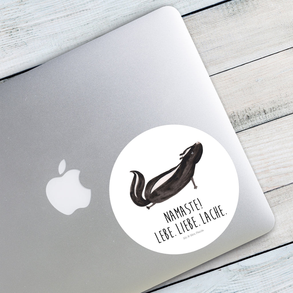 40mm Rund Aufkleber Stinktier Yoga Sticker, Aufkleber, Etikett, Kinder, rund, Stinktier, Skunk, Wildtier, Raubtier, Stinker, Stinki, Yoga, Namaste, Lebe, Liebe, Lache
