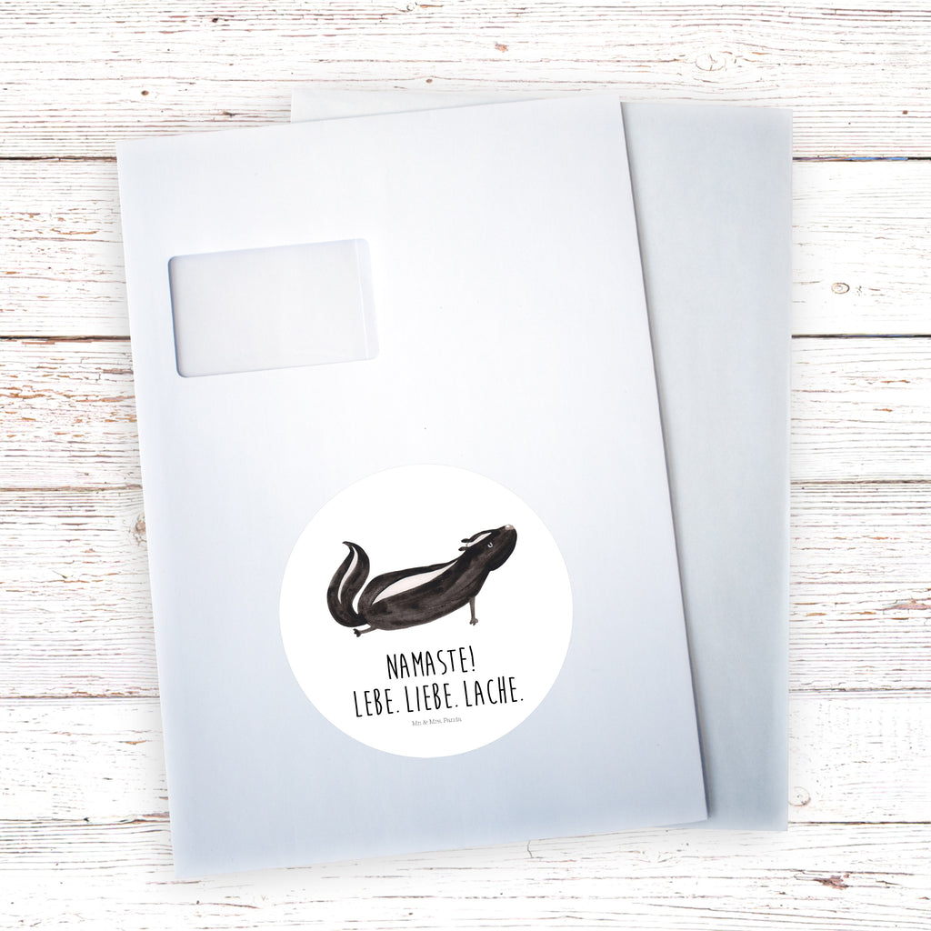 40mm Rund Aufkleber Stinktier Yoga Sticker, Aufkleber, Etikett, Kinder, rund, Stinktier, Skunk, Wildtier, Raubtier, Stinker, Stinki, Yoga, Namaste, Lebe, Liebe, Lache
