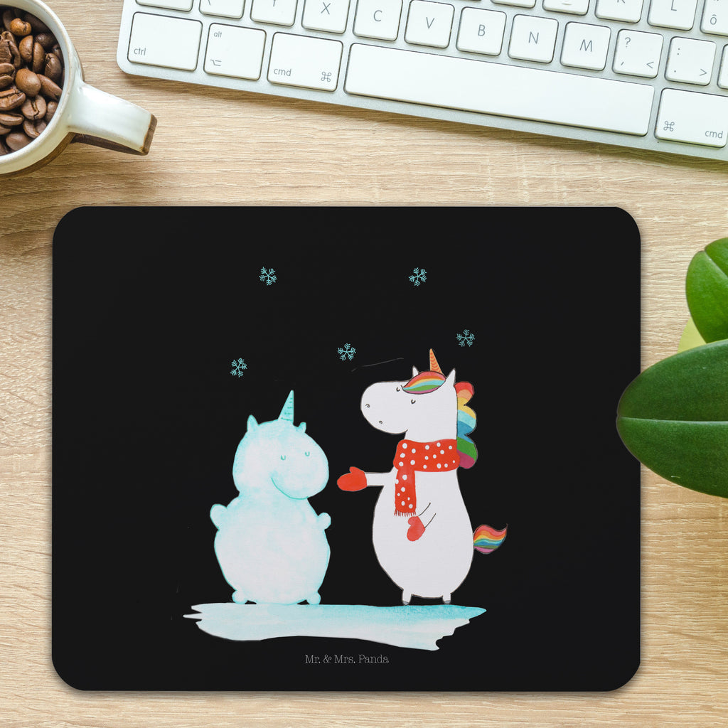 Mauspad Einhorn Schneemann Mousepad, Computer zubehör, Büroausstattung, PC Zubehör, Arbeitszimmer, Mauspad, Einzigartiges Mauspad, Designer Mauspad, Einhorn, Einhörner, Einhorn Deko, Pegasus, Unicorn, Schneemann, Winter, Schnee, Kuchen, Weihnachten, kalt, Mütze, Handschuhe, X-Mas