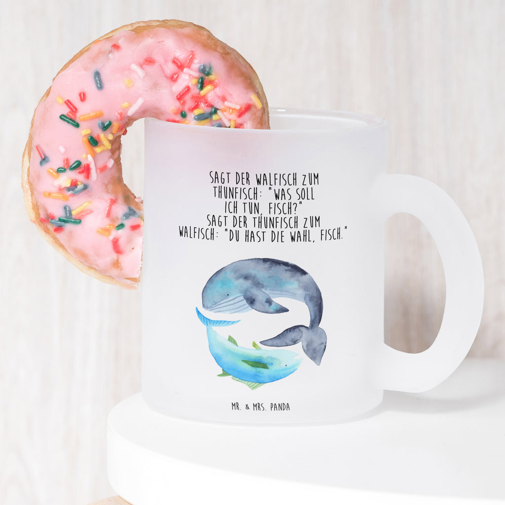 Teetasse Walfisch & Thunfisch Teetasse, Teeglas, Teebecher, Tasse mit Henkel, Tasse, Glas Teetasse, Teetasse aus Glas, Tiermotive, Gute Laune, lustige Sprüche, Tiere, Wal, Wahl, Tunfisch, Wortwitz lustig, Spruch lustig, Flachwitz, Witz, Spruch des Tages, Flachwitz Geschenk