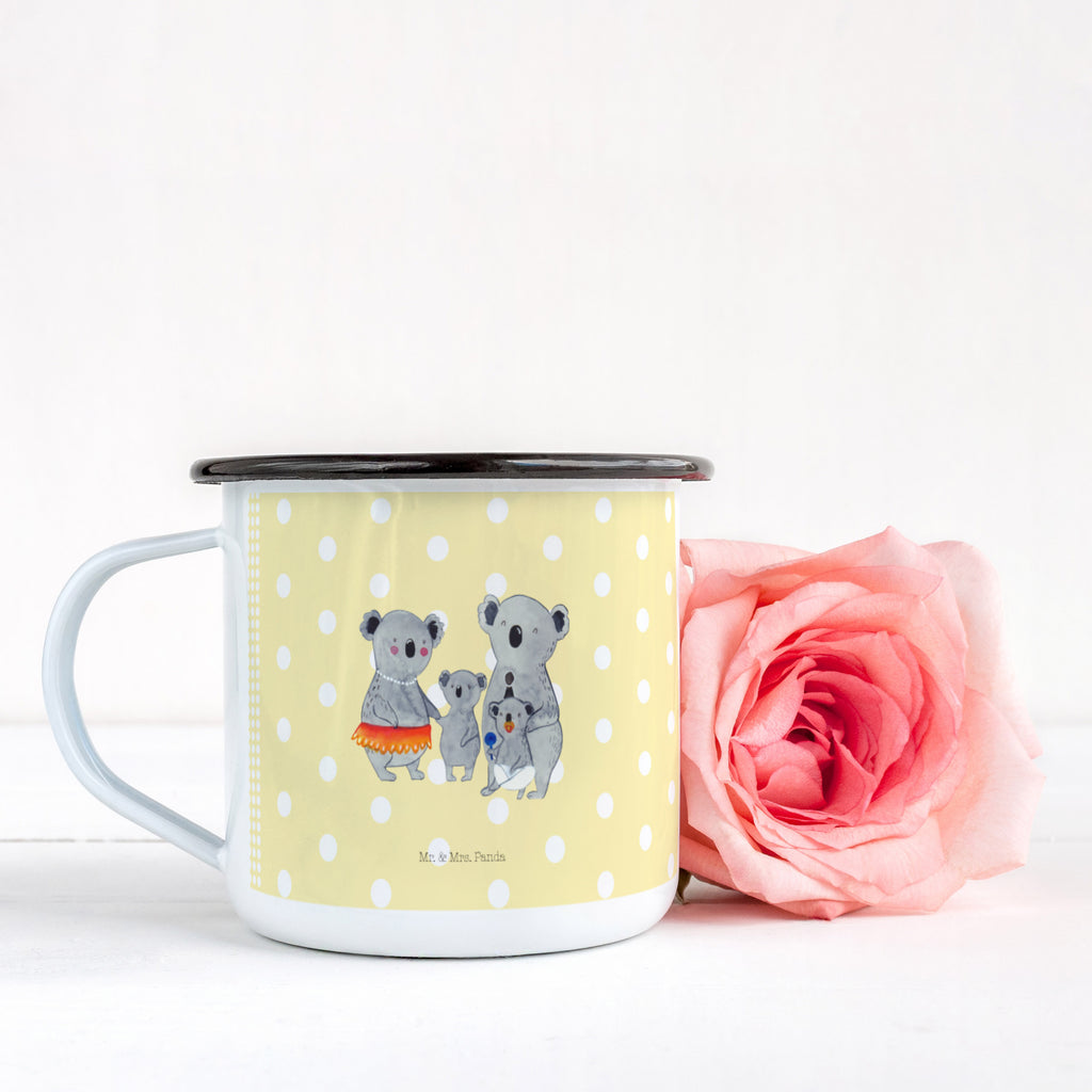 XL Emaille Tasse Koala Familie XL Emaille Tasse, Metalltasse, Kaffeetasse, Tasse, Becher, Kaffeebecher, Camping, Campingbecher, Tassendruck, Metall-Tasse, Deko-Becher, emailliert, Outdoor Tasse, Trinkbecher, bruchsicher, Emaille-Optik, Motivtasse, Outdoor Kaffeetasse, Familie, Vatertag, Muttertag, Bruder, Schwester, Mama, Papa, Oma, Opa, Koala, Koalas, Family, Kinder, Geschwister, Familienleben
