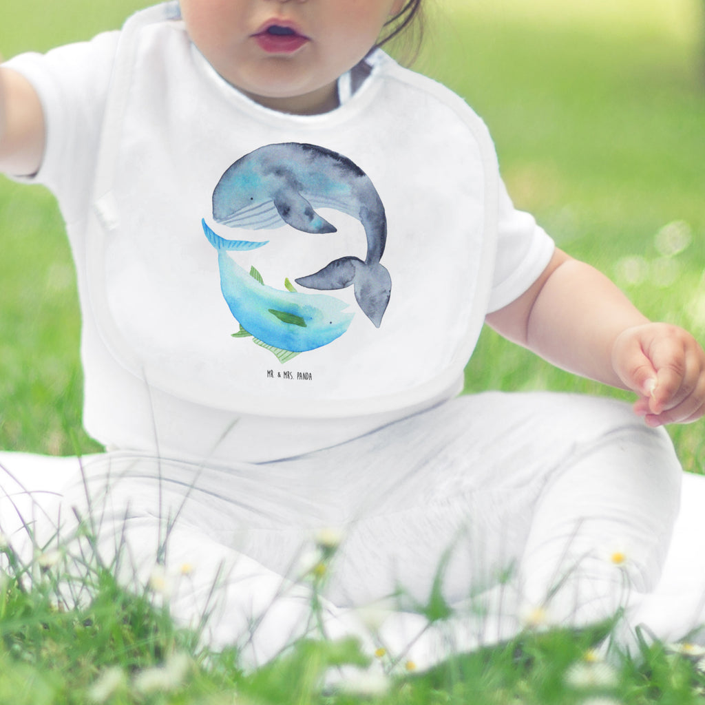 Organic Babylätzchen Walfisch & Thunfisch Baby, Lätzchen, Spucktuch, Sabberlätzchen, Klettlätzchen, Babygeschenk, Baby Lätzchen, Geschenk für Geburt, Geschenk zur Geburt, Baby Spucktuch, Babyausstattung, Geschenkidee für Babyparty, Tiermotive, Gute Laune, lustige Sprüche, Tiere, Wal, Wahl, Tunfisch, Wortwitz lustig, Spruch lustig, Flachwitz, Witz, Spruch des Tages, Flachwitz Geschenk