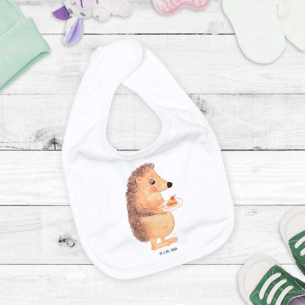 Organic Babylätzchen Igel mit Kuchenstück Baby, Lätzchen, Spucktuch, Sabberlätzchen, Klettlätzchen, Babygeschenk, Baby Lätzchen, Geschenk für Geburt, Geschenk zur Geburt, Baby Spucktuch, Babyausstattung, Geschenkidee für Babyparty, Tiermotive, Gute Laune, lustige Sprüche, Tiere, Igel, Essen Spruch, Kuchen, Backen Geschenk, Kuchen backen, Einladung Party, Geburtstagskuchen, Torte