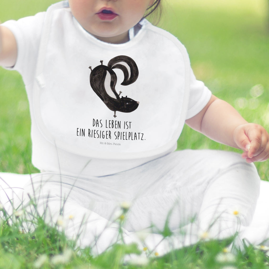 Organic Babylätzchen Stinktier Handstand Baby, Lätzchen, Spucktuch, Sabberlätzchen, Klettlätzchen, Babygeschenk, Baby Lätzchen, Geschenk für Geburt, Geschenk zur Geburt, Baby Spucktuch, Babyausstattung, Geschenkidee für Babyparty, Stinktier, Skunk, Wildtier, Raubtier, Stinker, Stinki, Spielplatz, verpielt, Kind