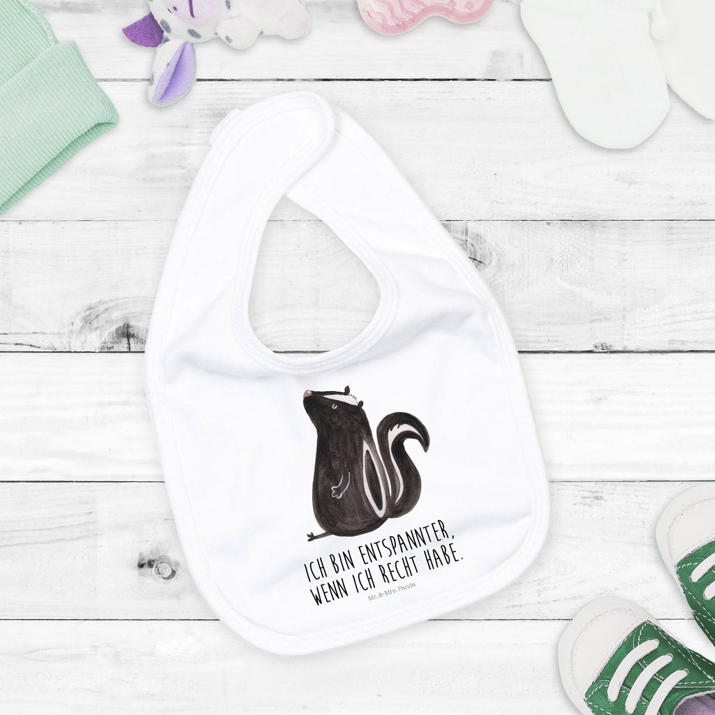 Organic Babylätzchen Stinktier sitzend Baby, Lätzchen, Spucktuch, Sabberlätzchen, Klettlätzchen, Babygeschenk, Baby Lätzchen, Geschenk für Geburt, Geschenk zur Geburt, Baby Spucktuch, Babyausstattung, Geschenkidee für Babyparty, Stinktier, Skunk, Wildtier, Raubtier, Stinker, Stinki, Spruch, Büro, Recht, Besserwisser