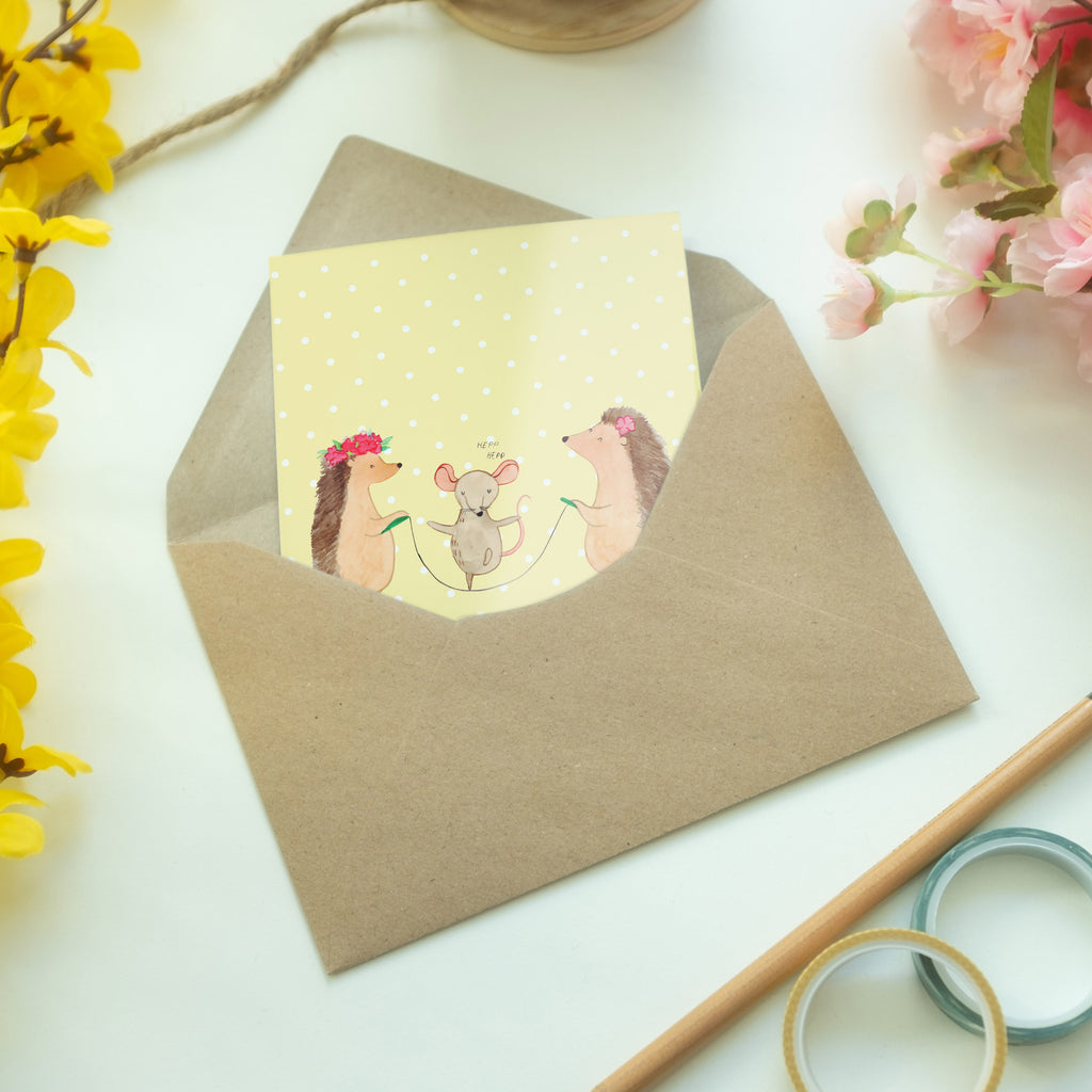 Grußkarte Igel Seilhüpfen Klappkarte, Einladungskarte, Glückwunschkarte, Hochzeitskarte, Geburtstagskarte, Karte, Tiermotive, Gute Laune, lustige Sprüche, Tiere, Igel, Maus, Seilspringen, Seilhüpfen, Kinder, Kindergarten