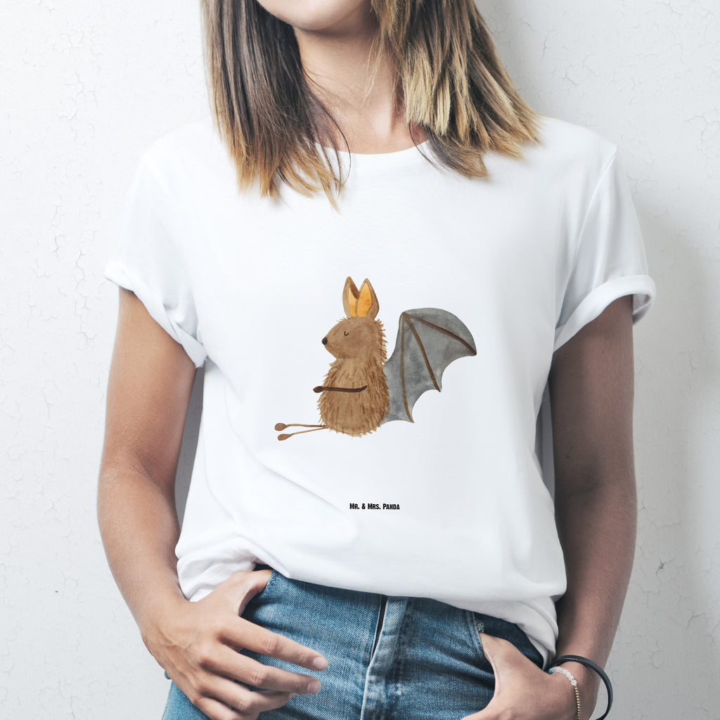 Größe XL T-Shirt Fledermaus sitzend T-Shirt, Shirt, Tshirt, Lustiges T-Shirt, T-Shirt mit Spruch, Party, Junggesellenabschied, Jubiläum, Geburstag, Herrn, Damen, Männer, Frauen, Schlafshirt, Nachthemd, Sprüche, Tiermotive, Gute Laune, lustige Sprüche, Tiere, Fledermaus, Fledermäuse, Motivation, entspannen
