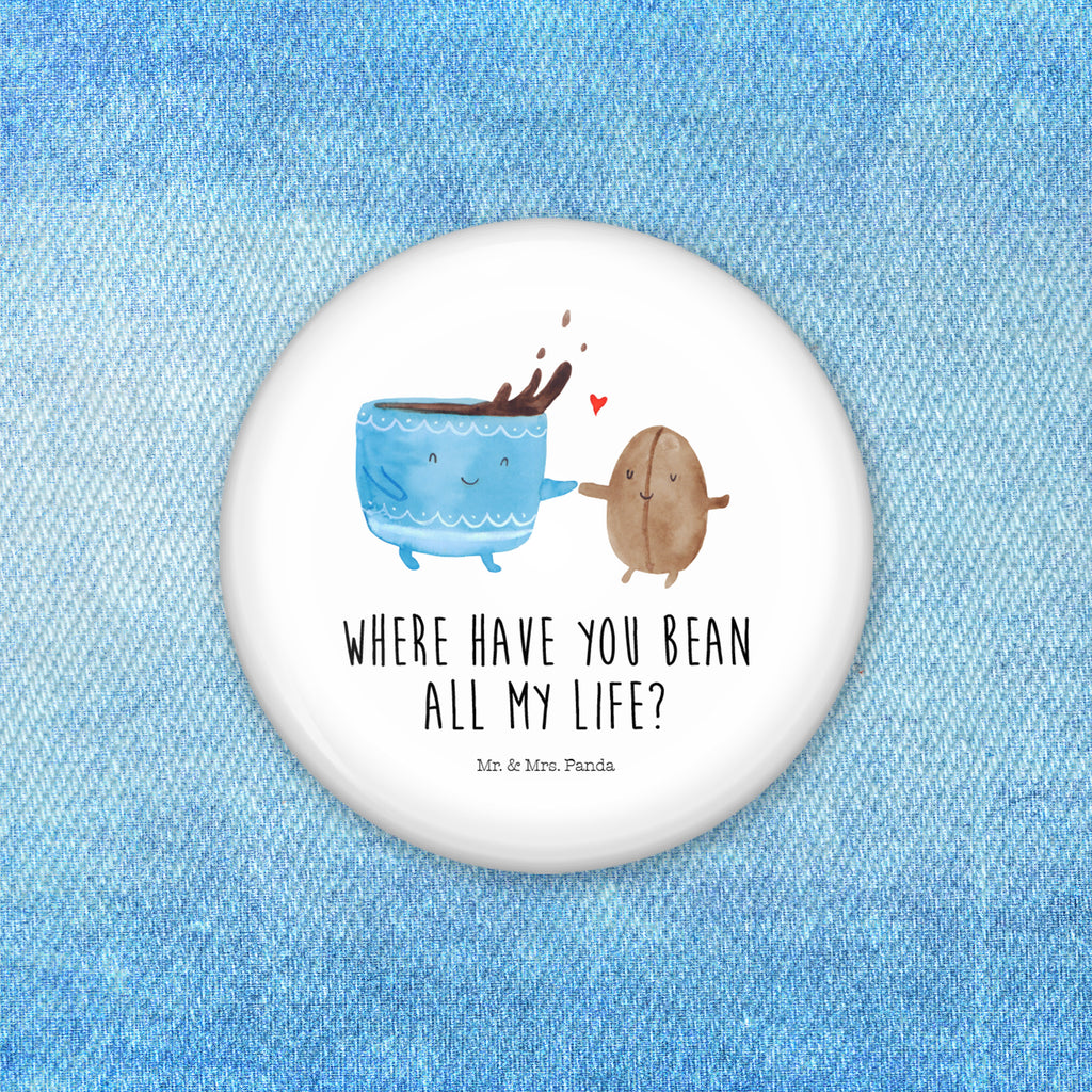 50mm Button Kaffee Bohne 50mm Button, Button, Pin, Anstecknadel, Tiermotive, Gute Laune, lustige Sprüche, Tiere, Kaffee, Kaffeebohne, Genuss, Zufriedenheit, Glück