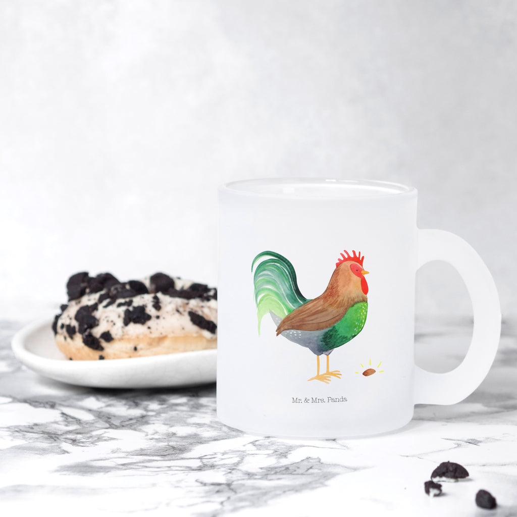 Teetasse Hahn mit Korn Teetasse, Teeglas, Teebecher, Tasse mit Henkel, Tasse, Glas Teetasse, Teetasse aus Glas, Bauernhof, Hoftiere, Landwirt, Landwirtin, Hahn, Korn, Henne, Eier, Natur
