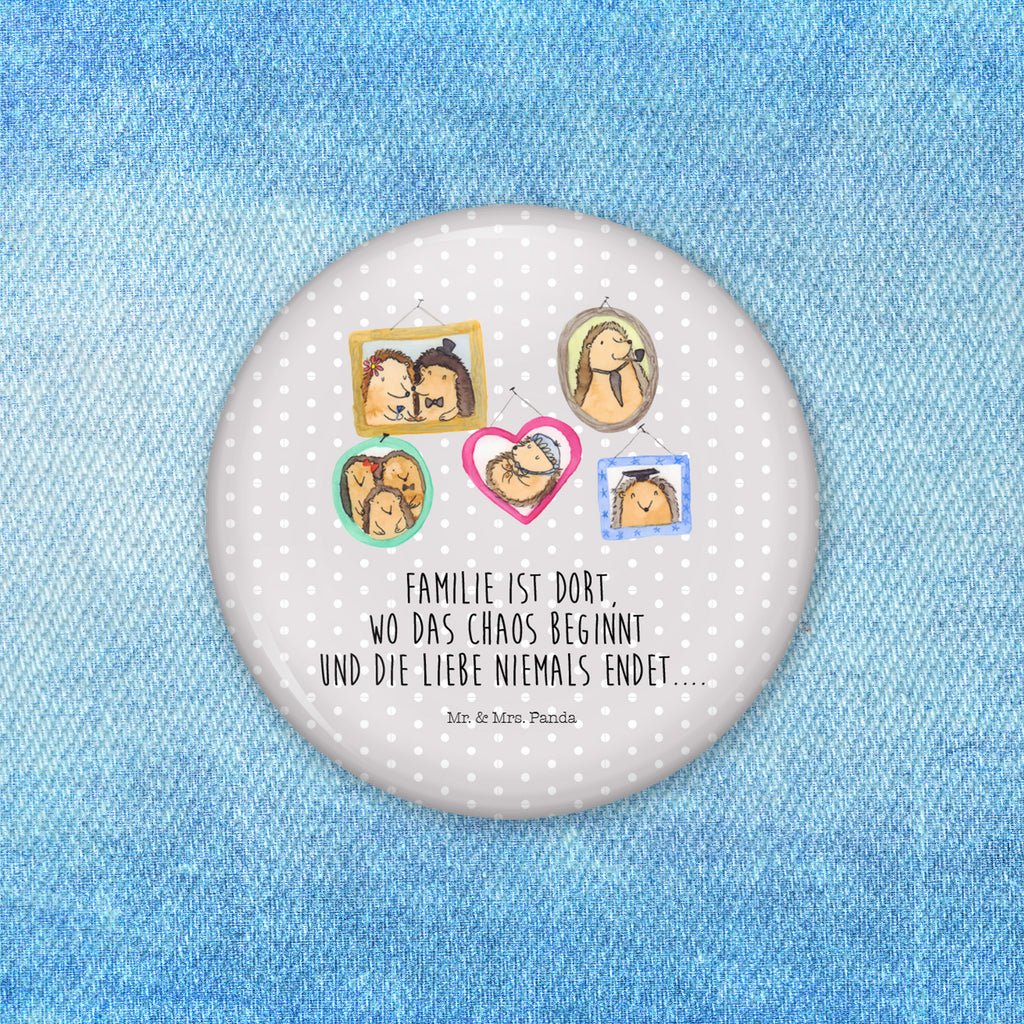 50mm Button Igel Familie 50mm Button, Button, Pin, Anstecknadel, Familie, Vatertag, Muttertag, Bruder, Schwester, Mama, Papa, Oma, Opa, Liebe, Igel, Bilder, Zusammenhalt, Glück