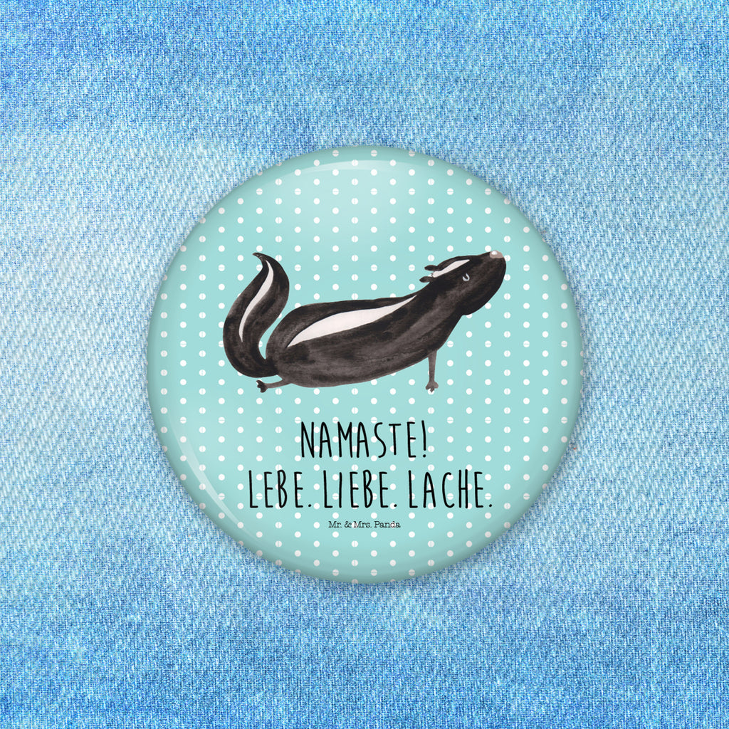 50mm Button Stinktier Yoga 50mm Button, Button, Pin, Anstecknadel, Stinktier, Skunk, Wildtier, Raubtier, Stinker, Stinki, Yoga, Namaste, Lebe, Liebe, Lache