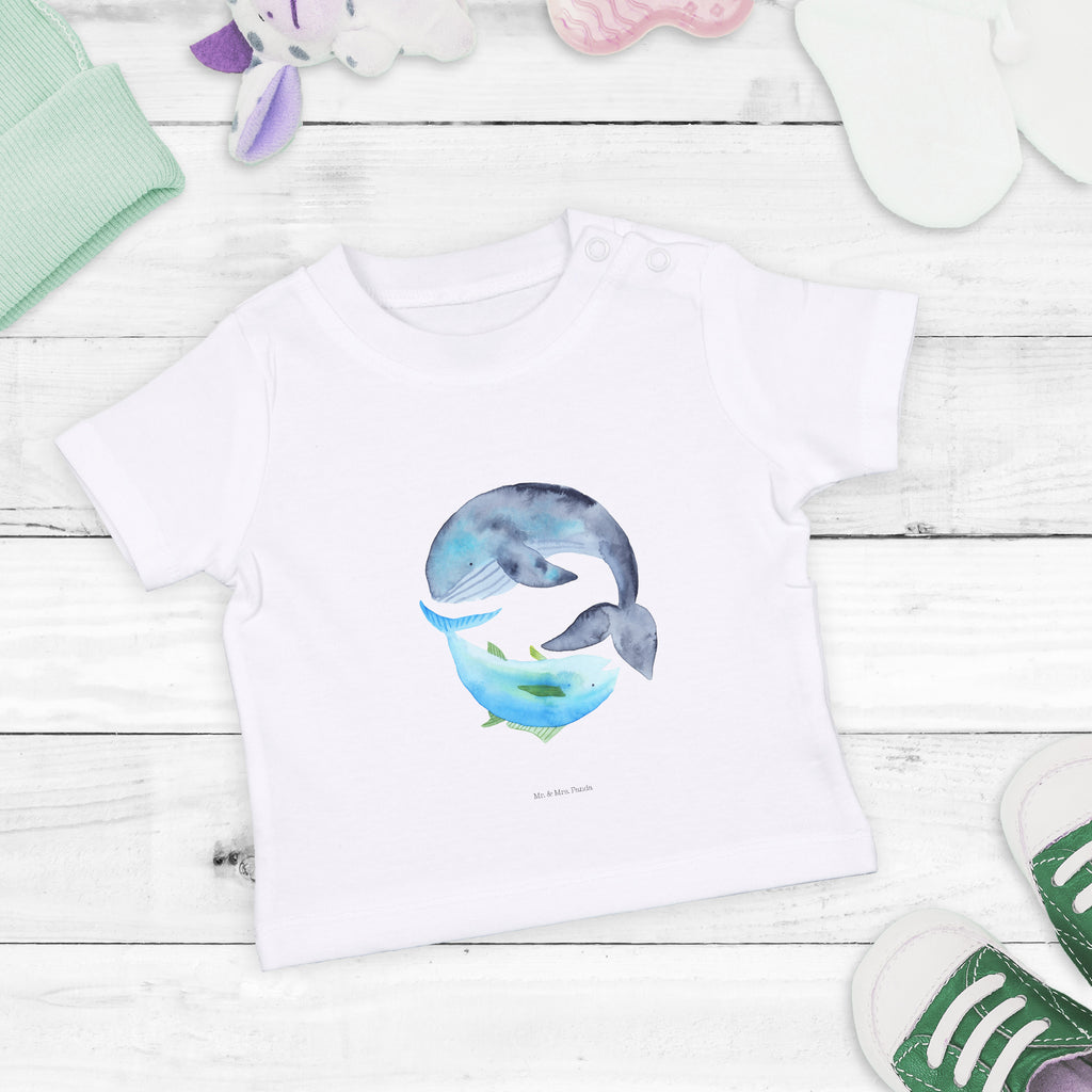 Organic Baby Shirt Walfisch & Thunfisch Baby T-Shirt, Jungen Baby T-Shirt, Mädchen Baby T-Shirt, Shirt, Tiermotive, Gute Laune, lustige Sprüche, Tiere, Wal, Wahl, Tunfisch, Wortwitz lustig, Spruch lustig, Flachwitz, Witz, Spruch des Tages, Flachwitz Geschenk