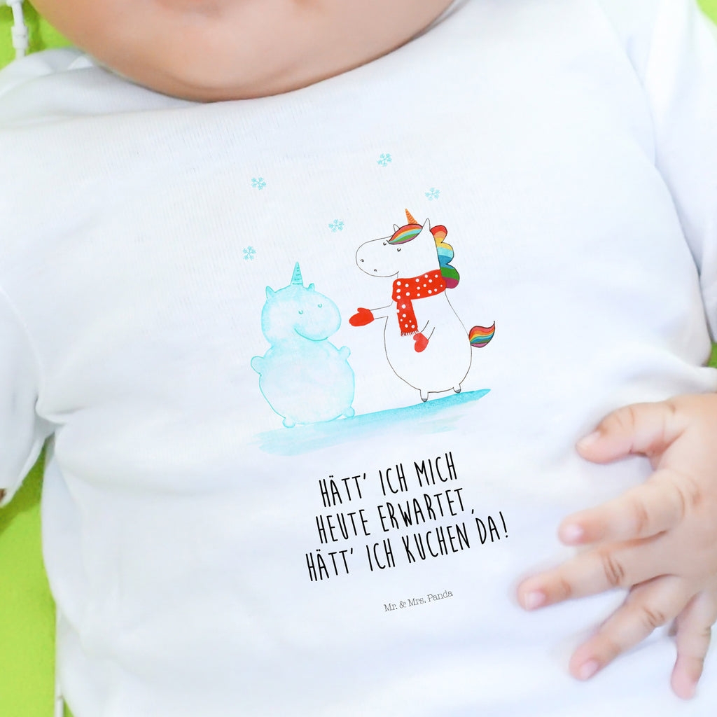 Organic Baby Shirt Einhorn Schneemann Baby T-Shirt, Jungen Baby T-Shirt, Mädchen Baby T-Shirt, Shirt, Einhorn, Einhörner, Einhorn Deko, Pegasus, Unicorn, Schneemann, Winter, Schnee, Kuchen, Weihnachten, kalt, Mütze, Handschuhe, X-Mas