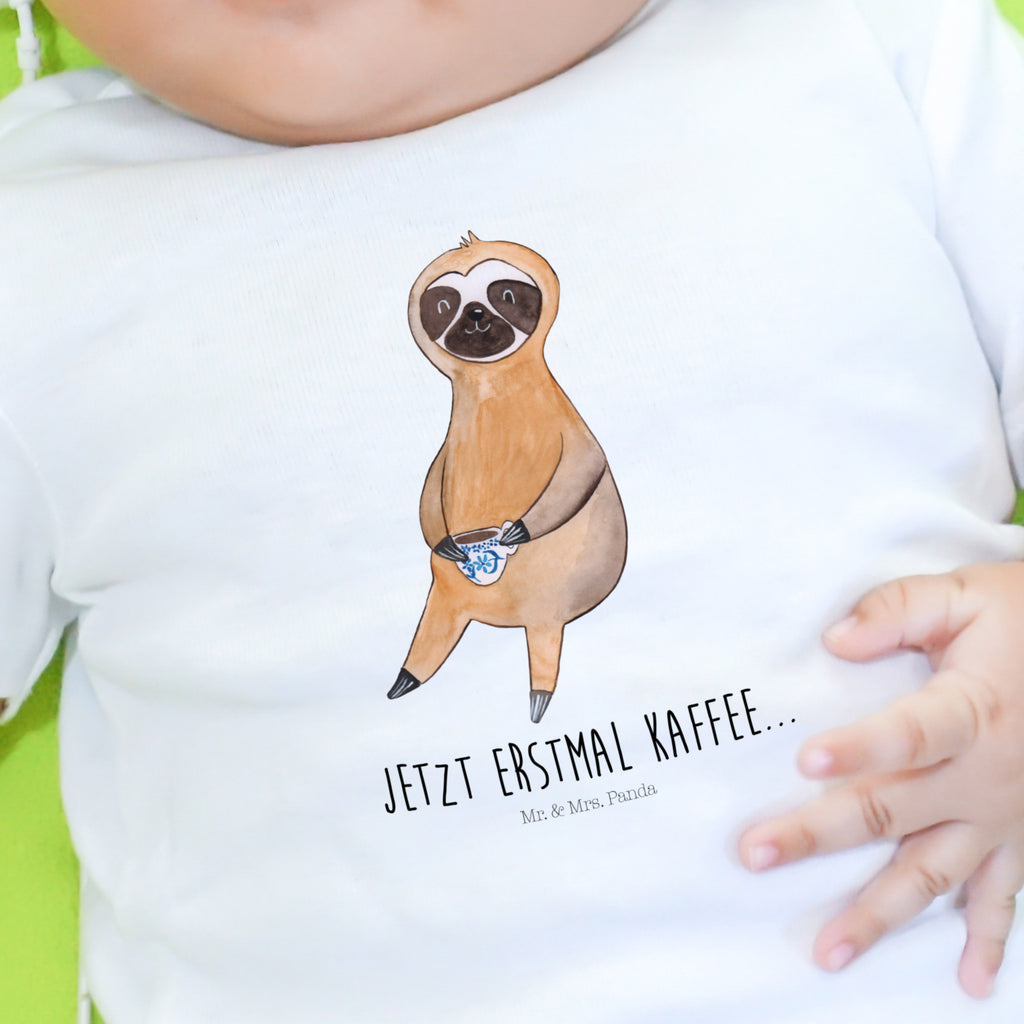 12-18 Monate Baby Longsleeve Faultier Kaffee Mädchen, Jungen, Baby, Langarm, Bio, Kleidung, Faultier, Faultier Geschenk, Faultier Deko, Faultiere, faul, Lieblingstier, Kaffee, erster Kaffee, Morgenmuffel, Frühaufsteher, Kaffeetasse, Genießer, Coffee, Kaffeegetränk