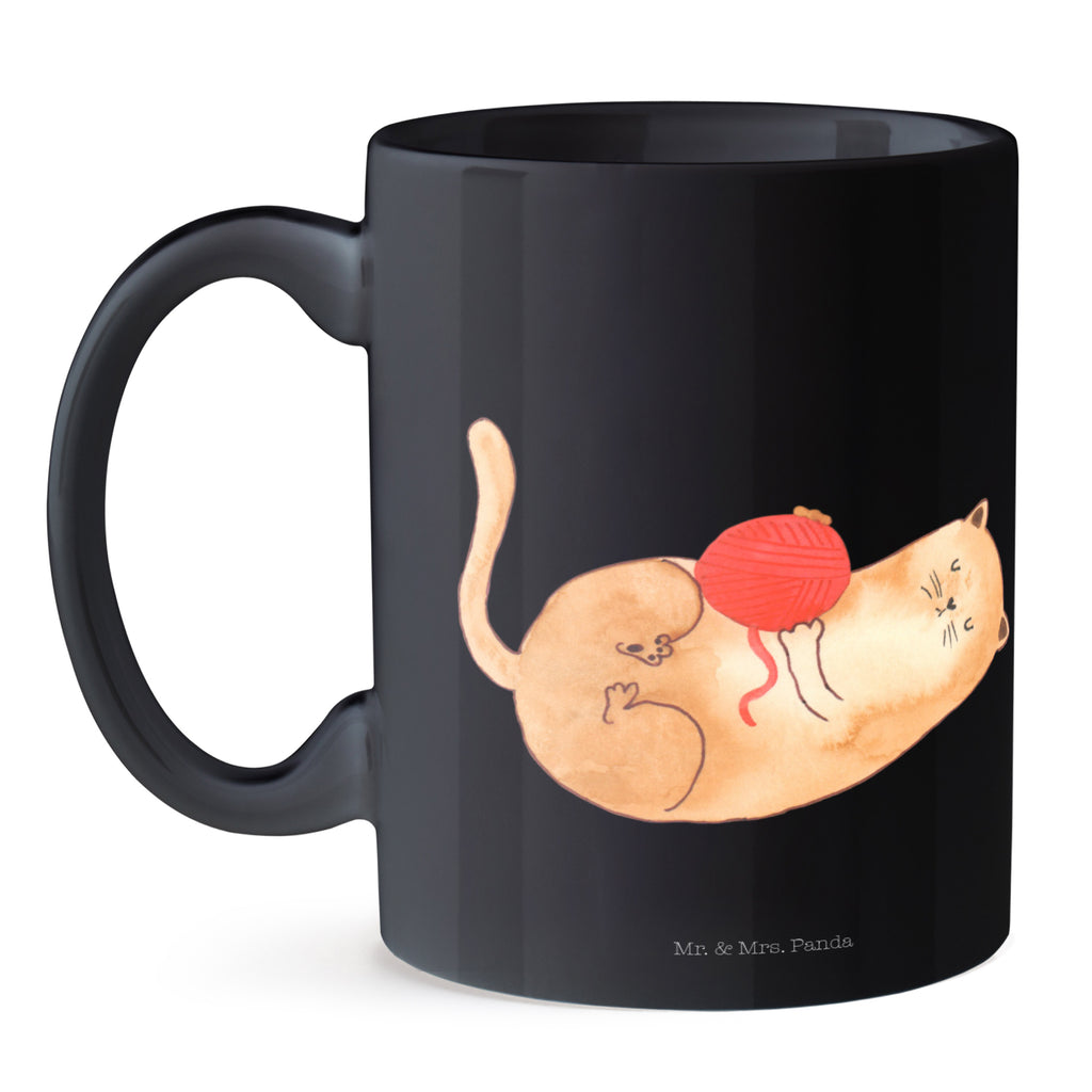 Tasse Katzen Wollknäul Katzen, Katze, Kater, Mietze, Cat, Cats, Katzenhalter, Katzenbesitzerin, Haustier, Wollknäuel, Wolle, Spielen, Spiel, verspielt,	 Becher, Kaffeetasse, Kaffeebecher, Tee, Frühstück, Büro  Katze, Katzenmotiv, Katzenfan, Katzendeko, Katzenfreund, Katzenliebhaber, Katzenprodukte, Katzenartikel, Katzenaccessoires, Katzensouvenirs, Katzenliebhaberprodukte, Katzenmotive