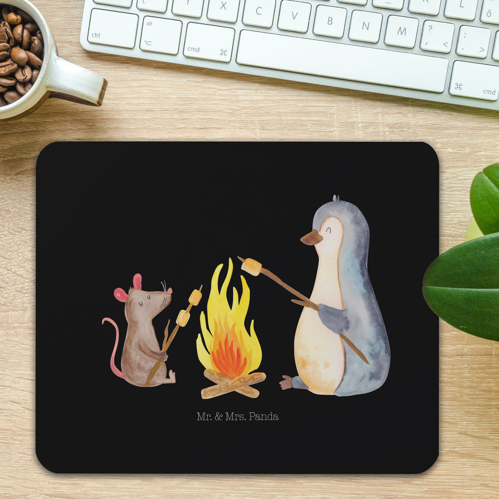 Mauspad Pinguin Lagerfeuer Mousepad, Computer zubehör, Büroausstattung, PC Zubehör, Arbeitszimmer, Mauspad, Einzigartiges Mauspad, Designer Mauspad, Pinguin, Maus, Pinguine, Lagerfeuer, Leben, Arbeit, Job, Motivation, Büro, Büroalltag, Lebensspruch, Lebensmotivation, Neustart, Liebe, grillen, Feuer, Marshmallows
